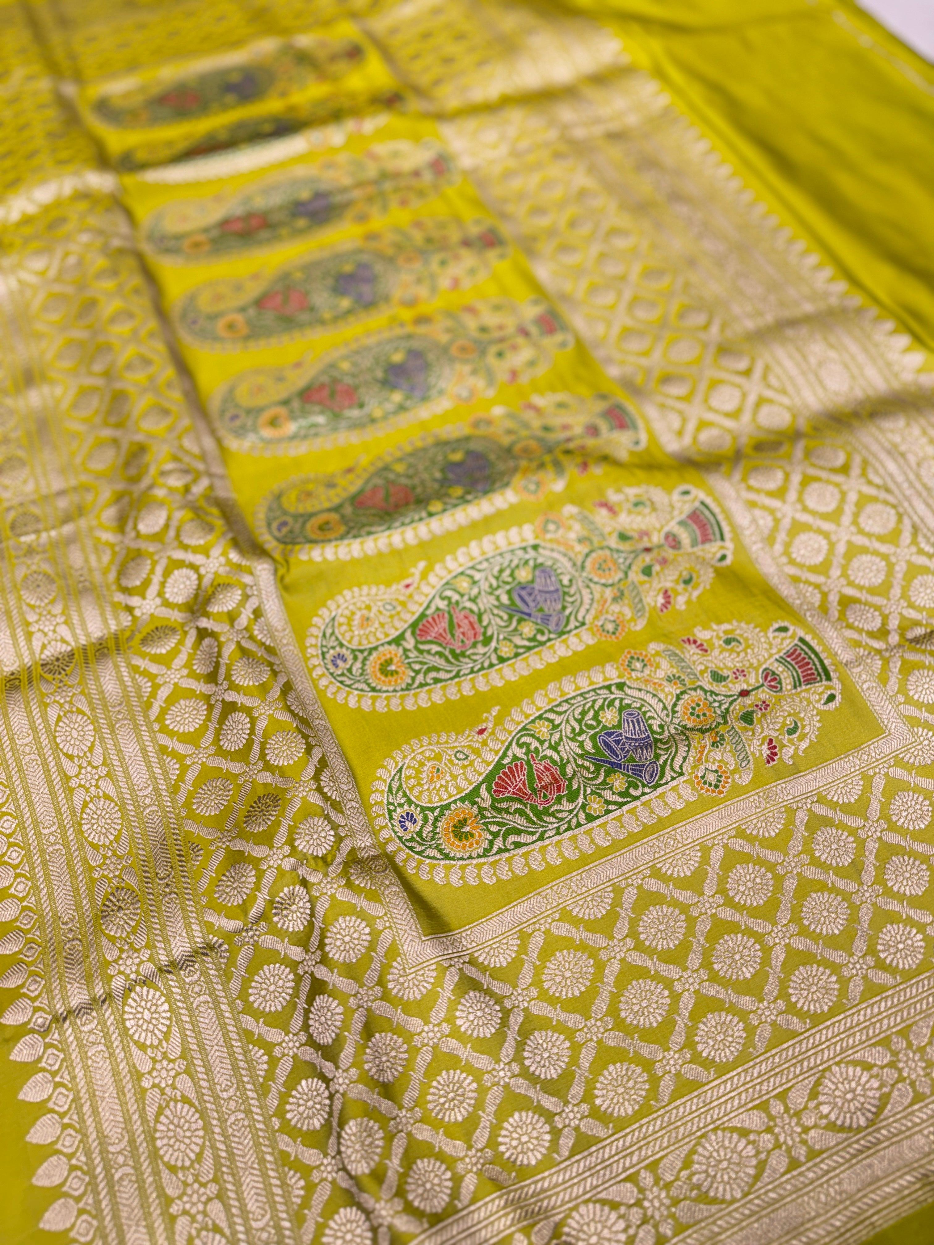 Lime Green Banarasi Plain Body Meena Pallu Saree