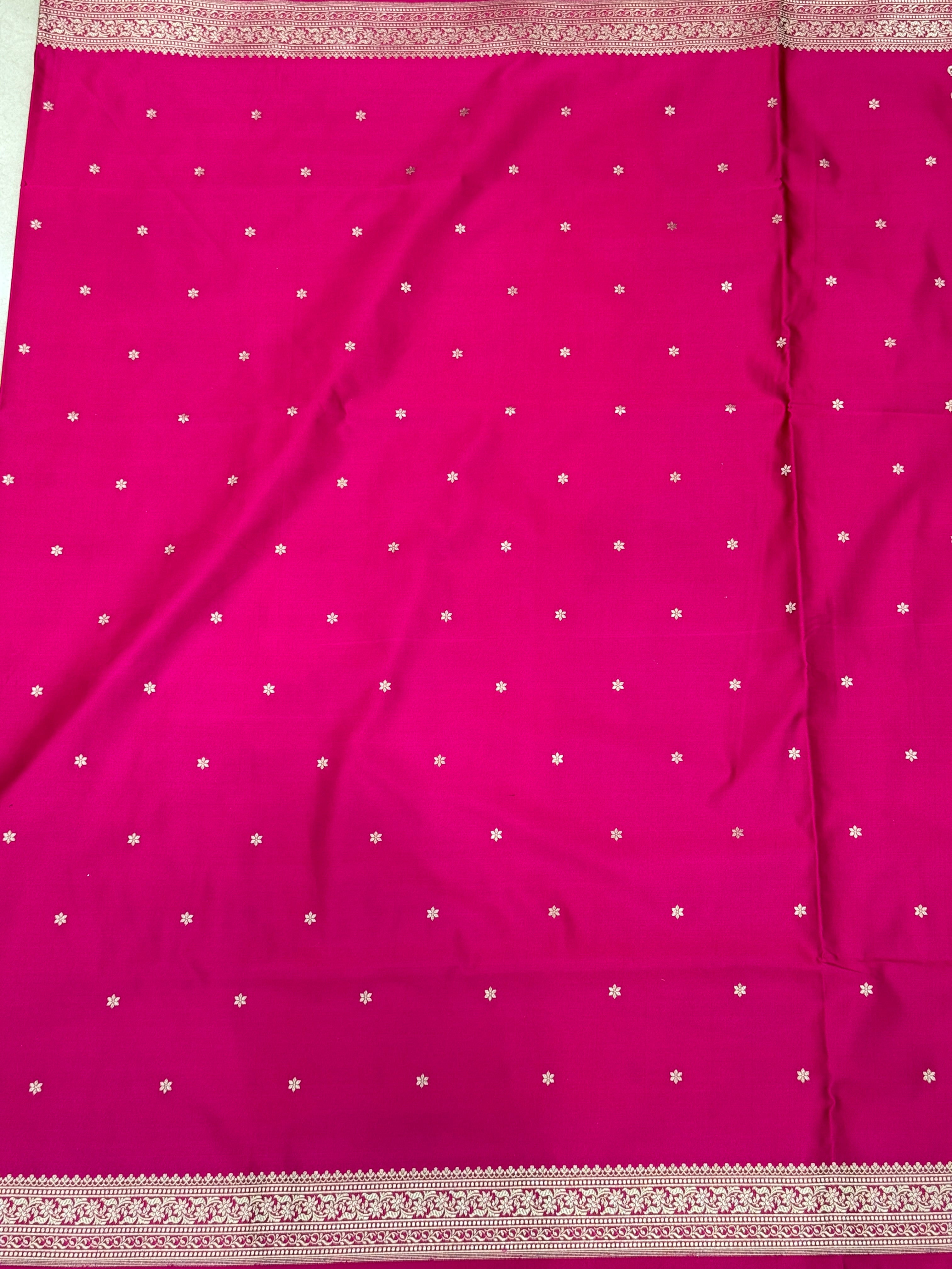 Rani Banarasi Silk Star Butti Saree