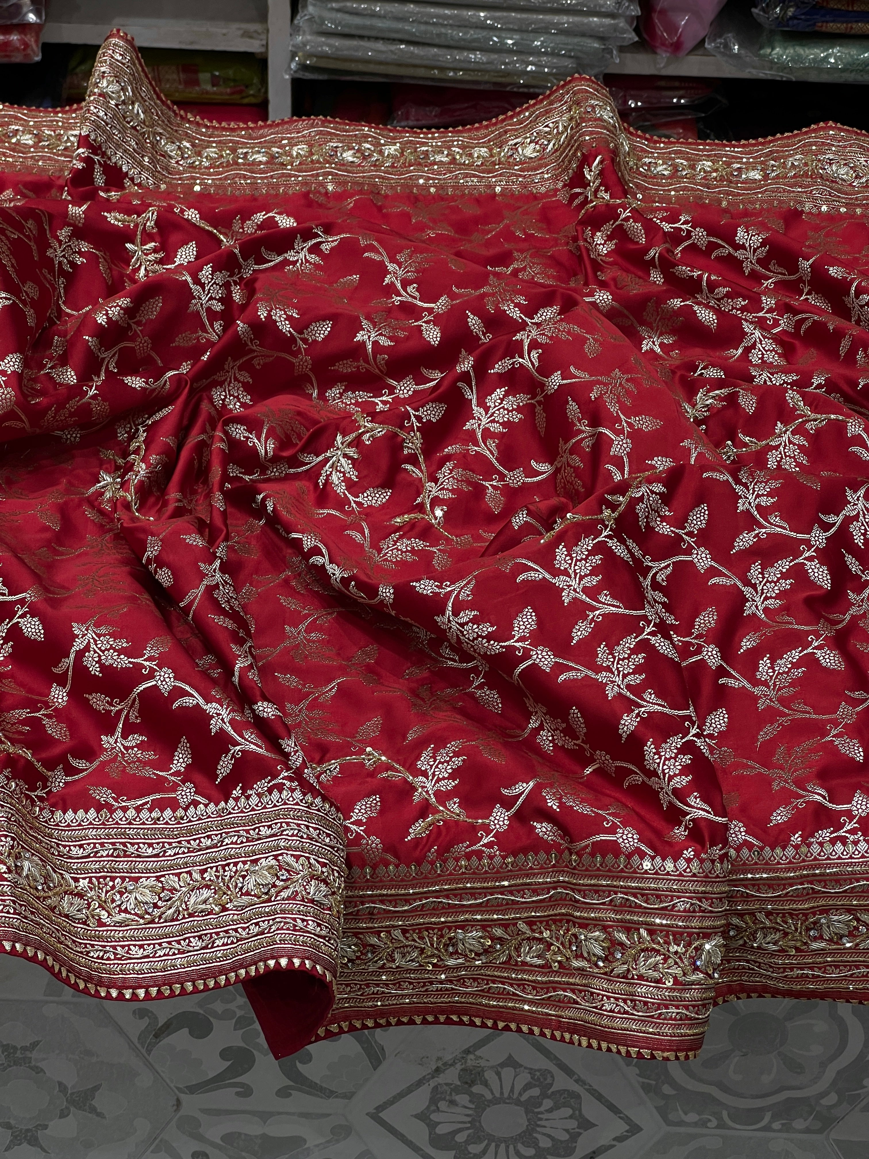 Maroon Banarasi Silk Pine Jaal Hand Embroidery Saree