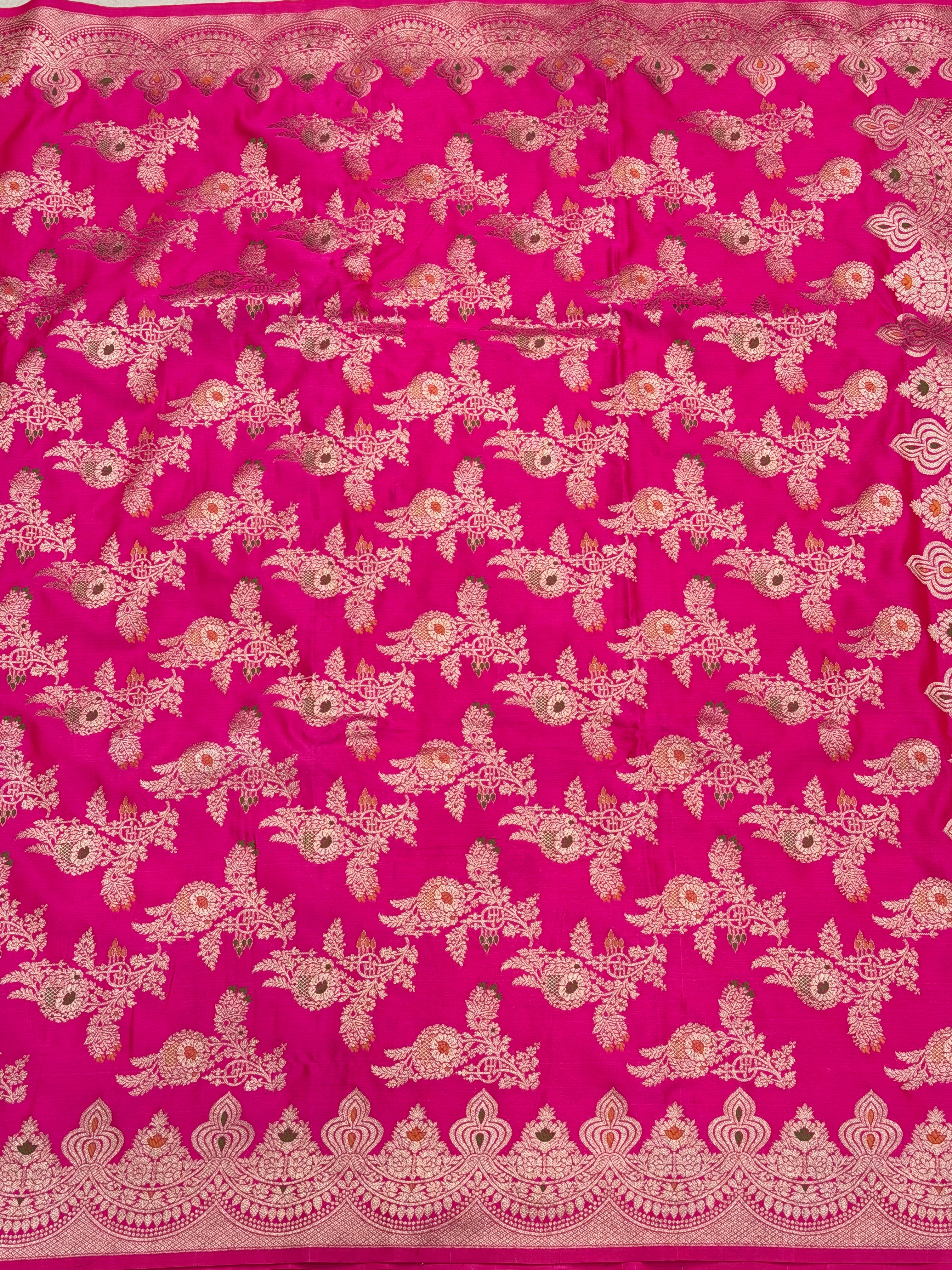 Rani Scallop Border Meenakari Banarasi Saree