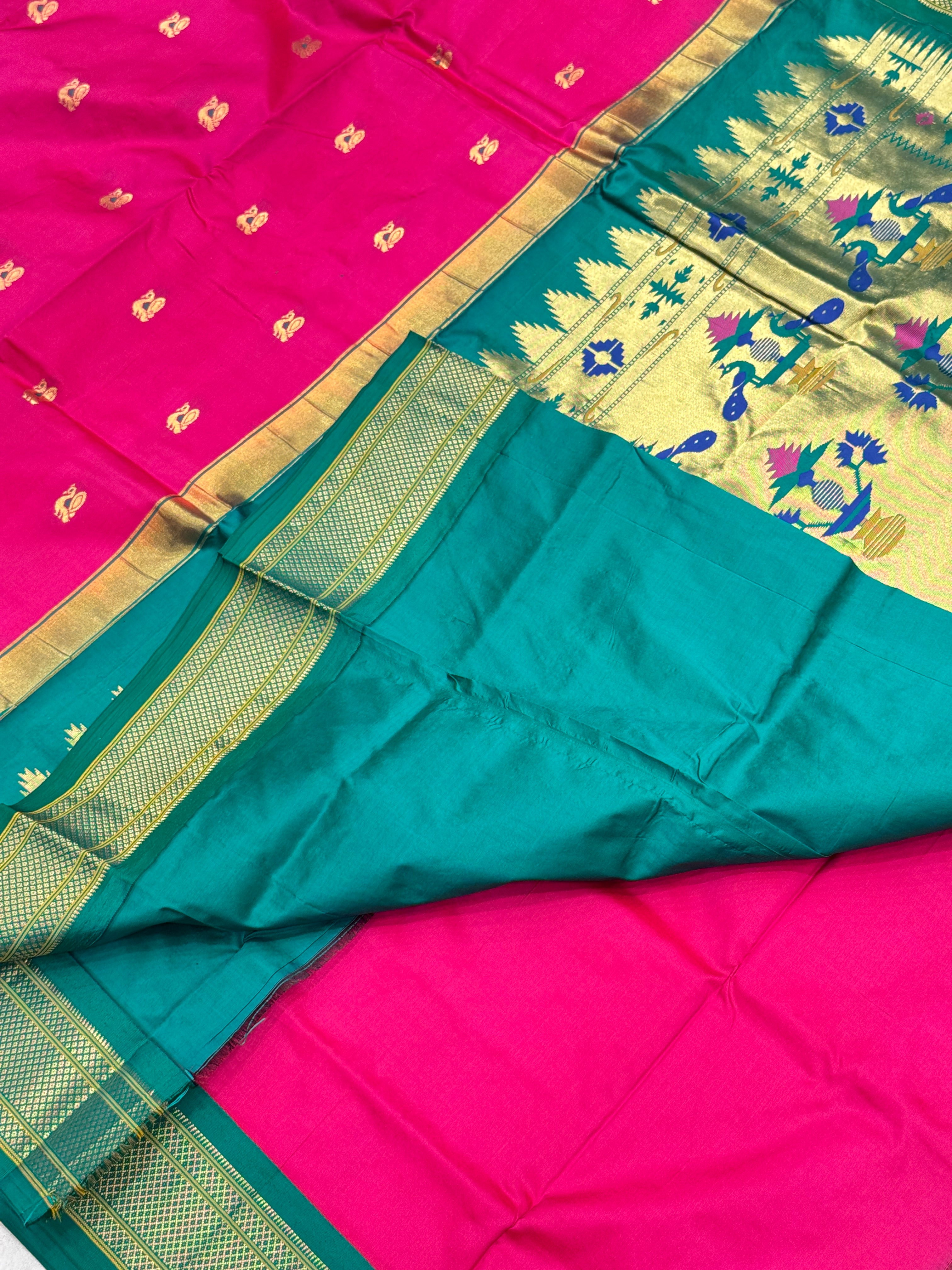 Rani Morbangdi Paithani Pure Silk Saree