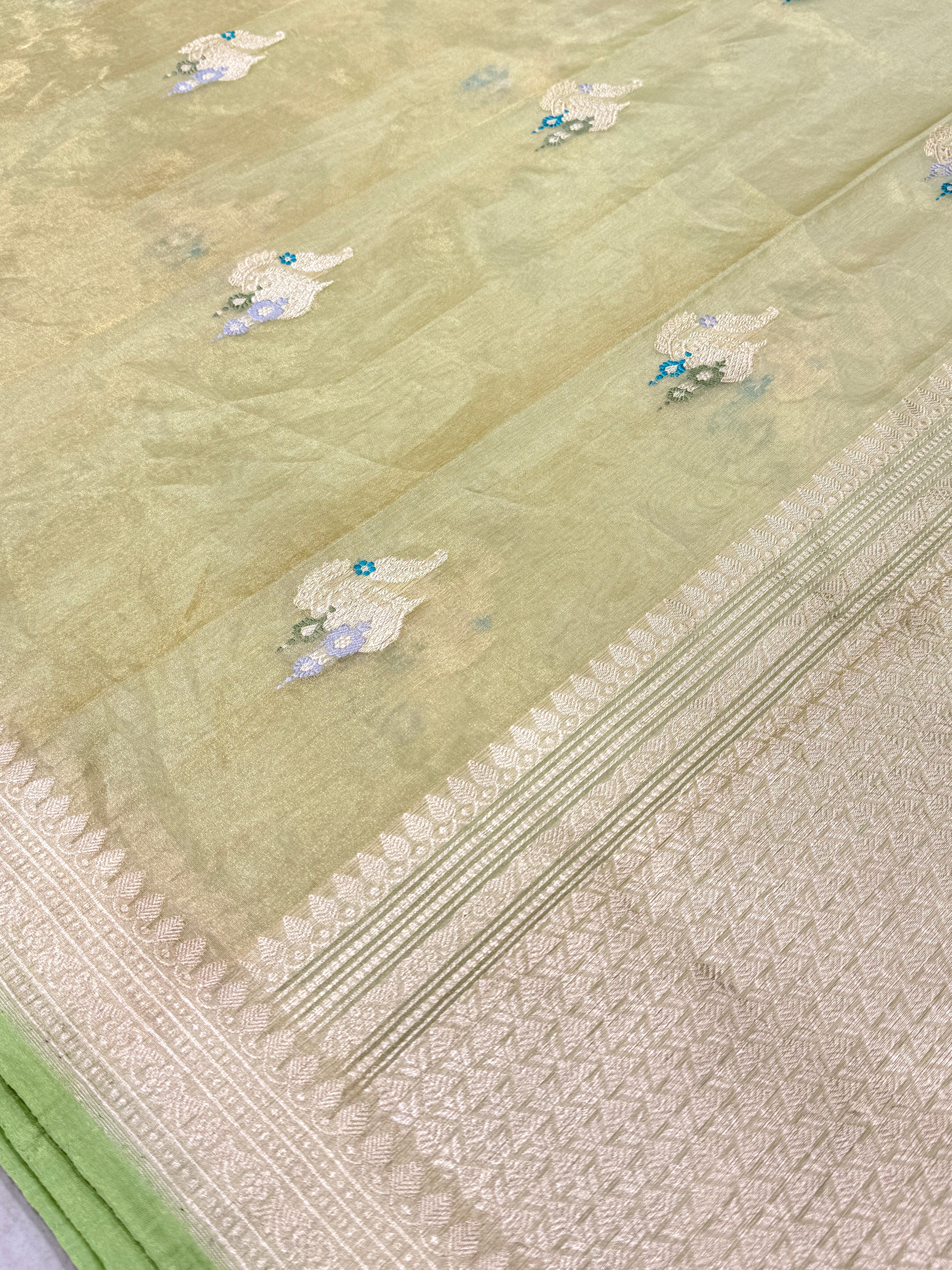 Pista Green Handloom Meenakari Banarasi Tissue Kadwa Saree