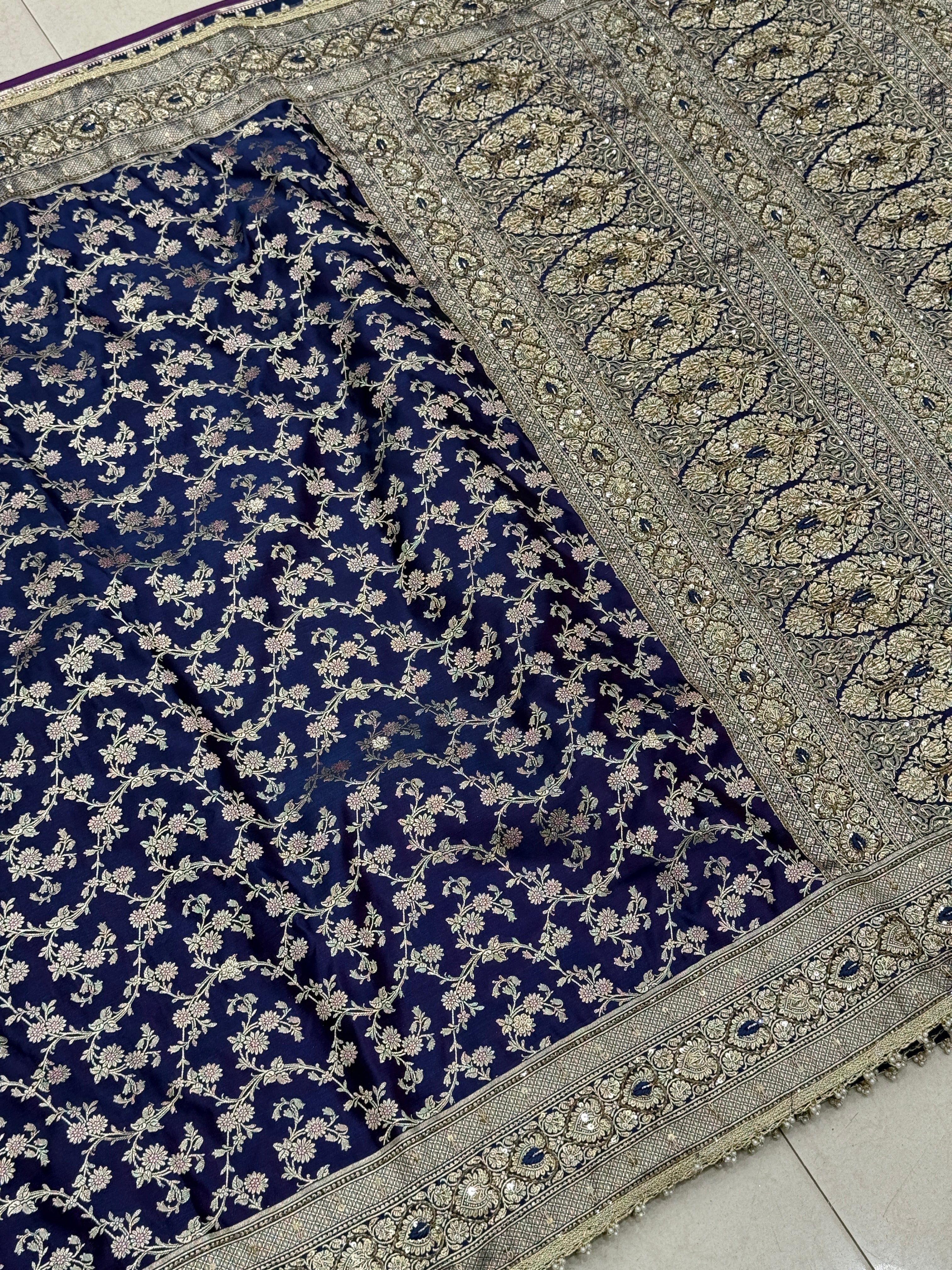 Cross Violet Banarasi Zardosi Resham Hand Embroidery Heart Border Saree