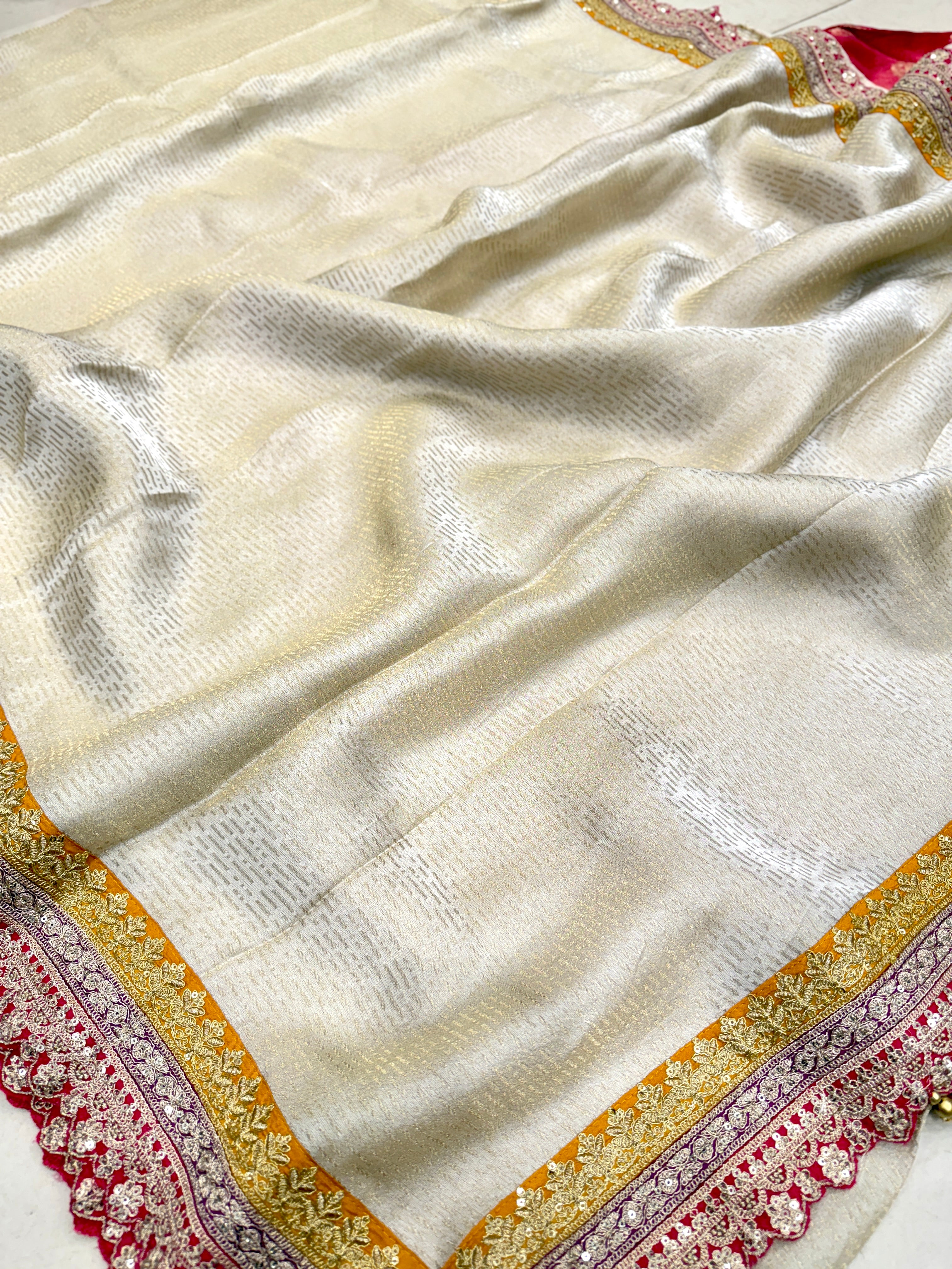 Crepe Tissue Weaved Contemporary Sabyasachi Inspired Rani Border Saree