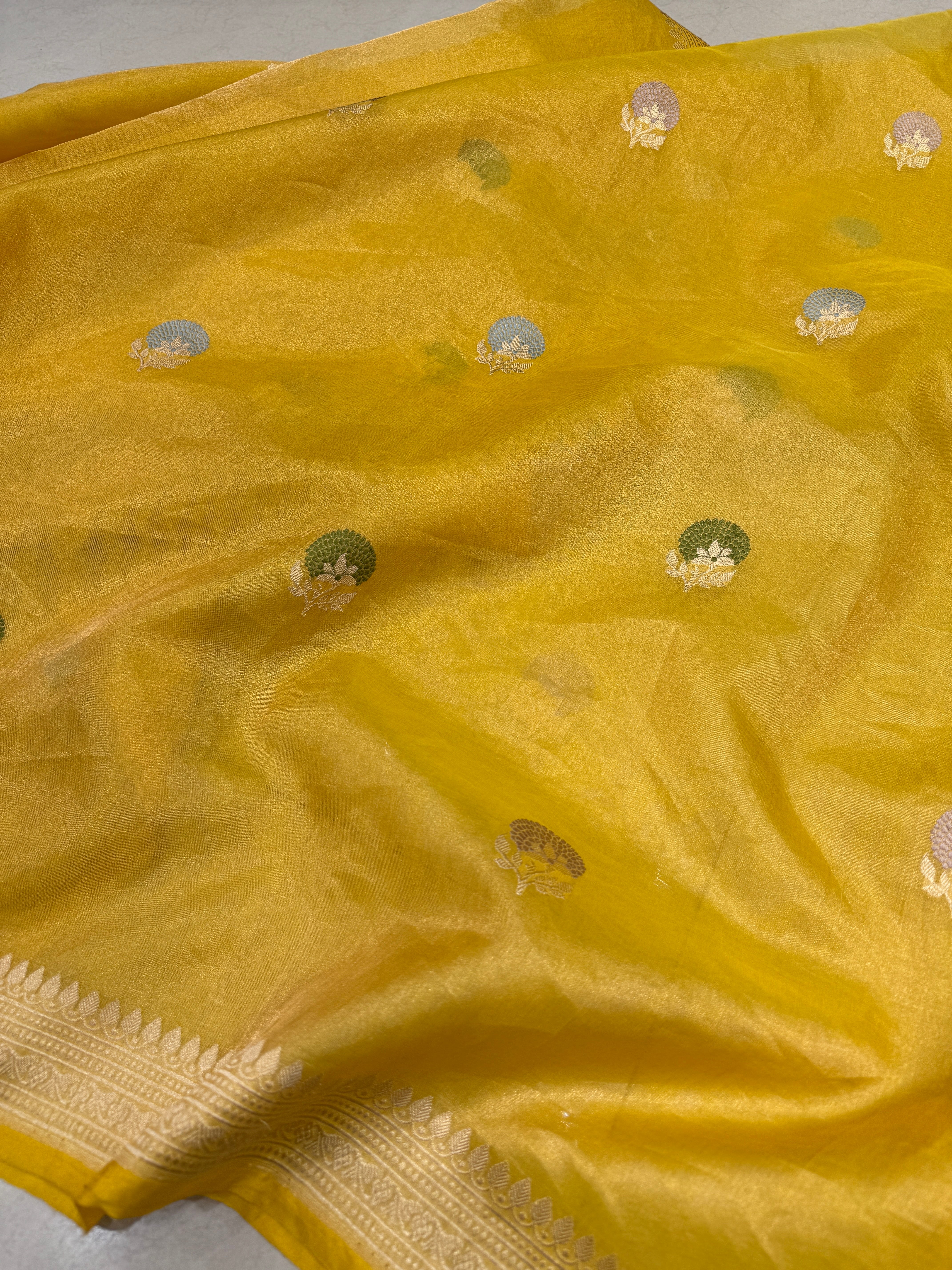 Yellow Handloom Meenakari Banarasi Tissue Kadwa Saree