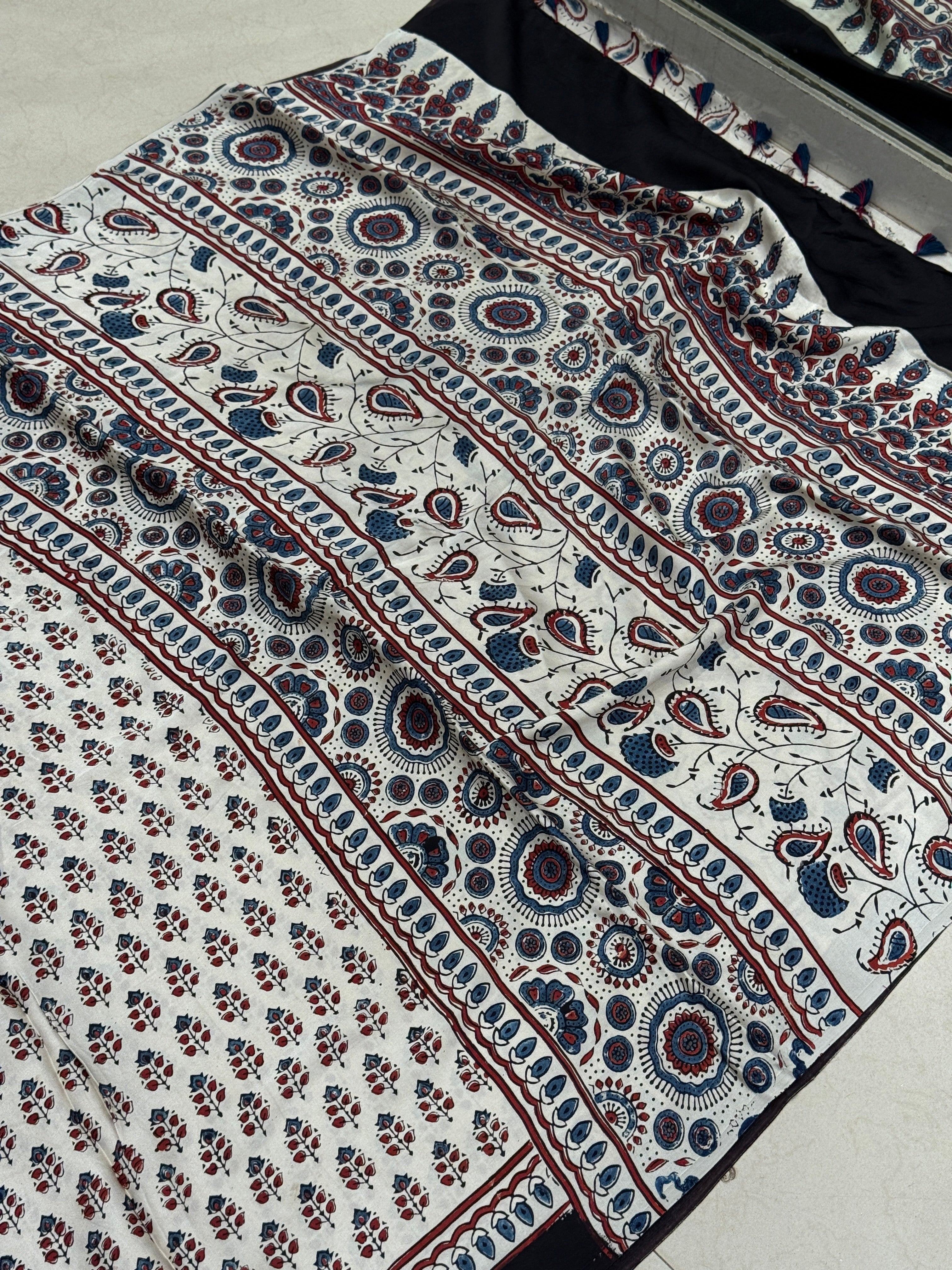 White Small Leaf Butti Modal Silk Ajrakh Saree