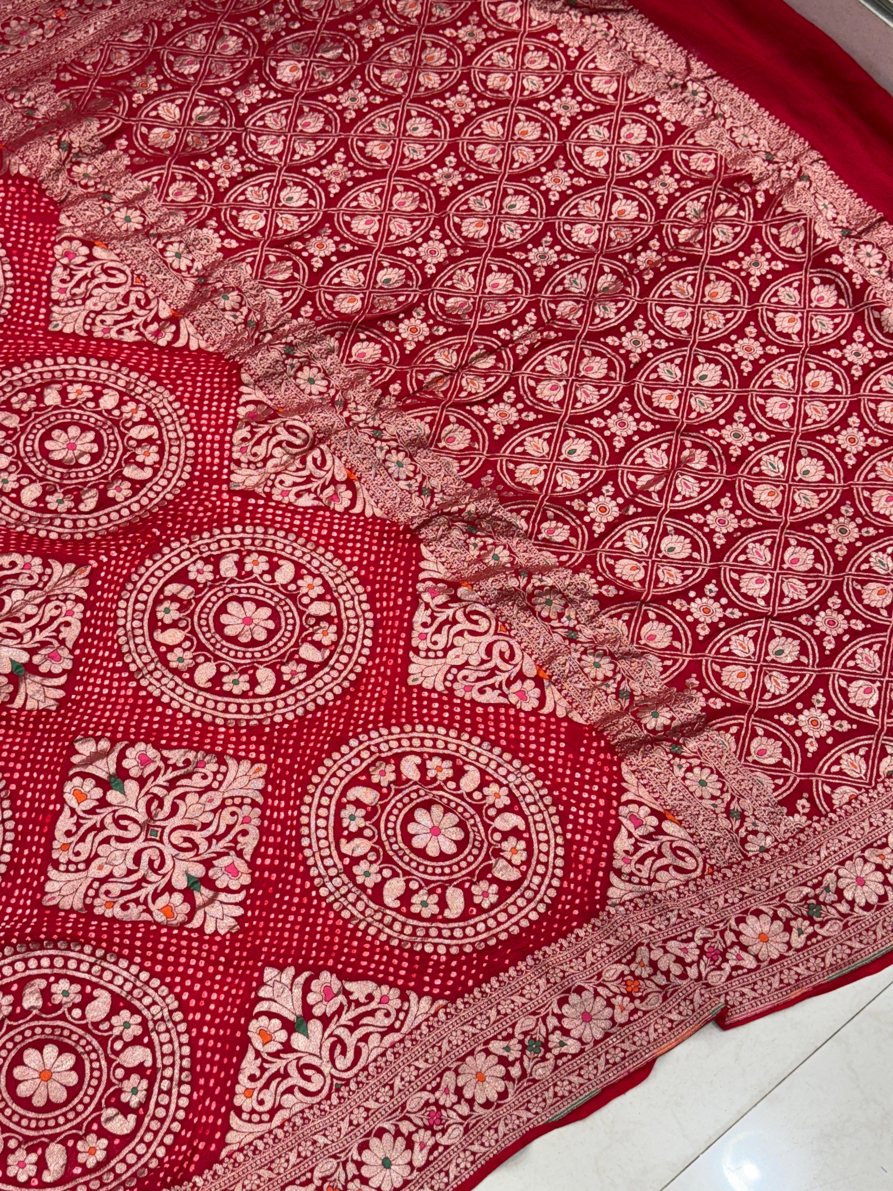 Red Rai Bandhej Weaved Handloom Georgette Saree