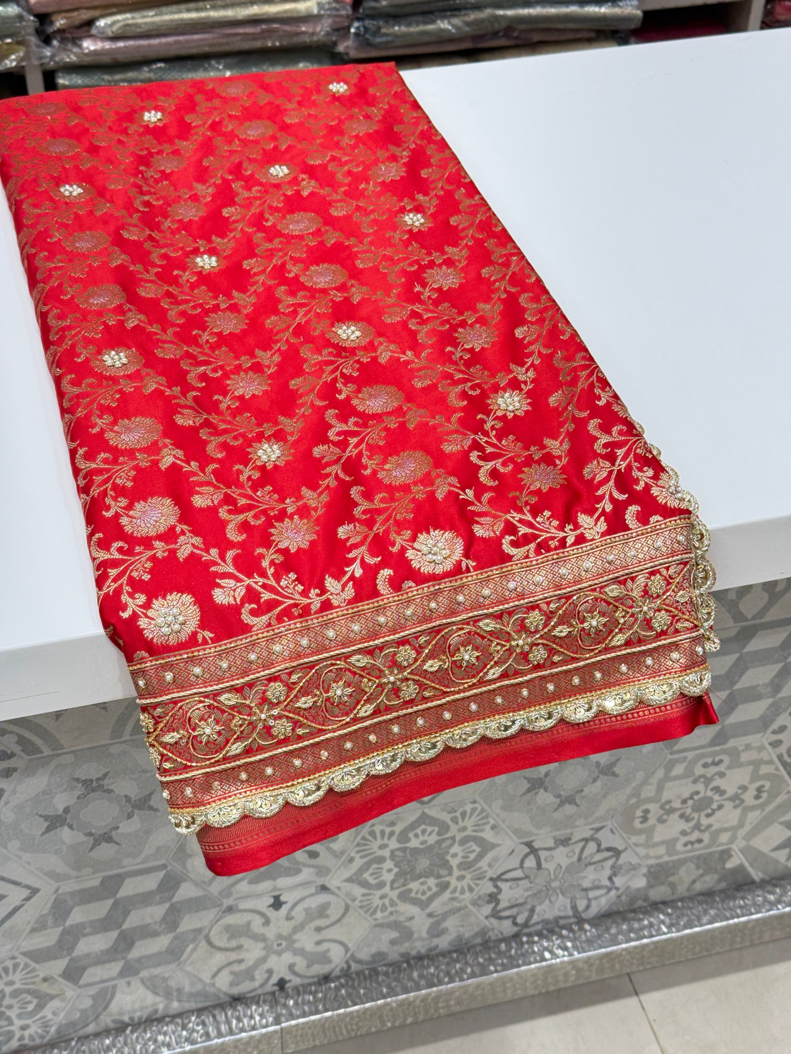 Red Small Jaal Banarasi Zardosi Embroidery Saree