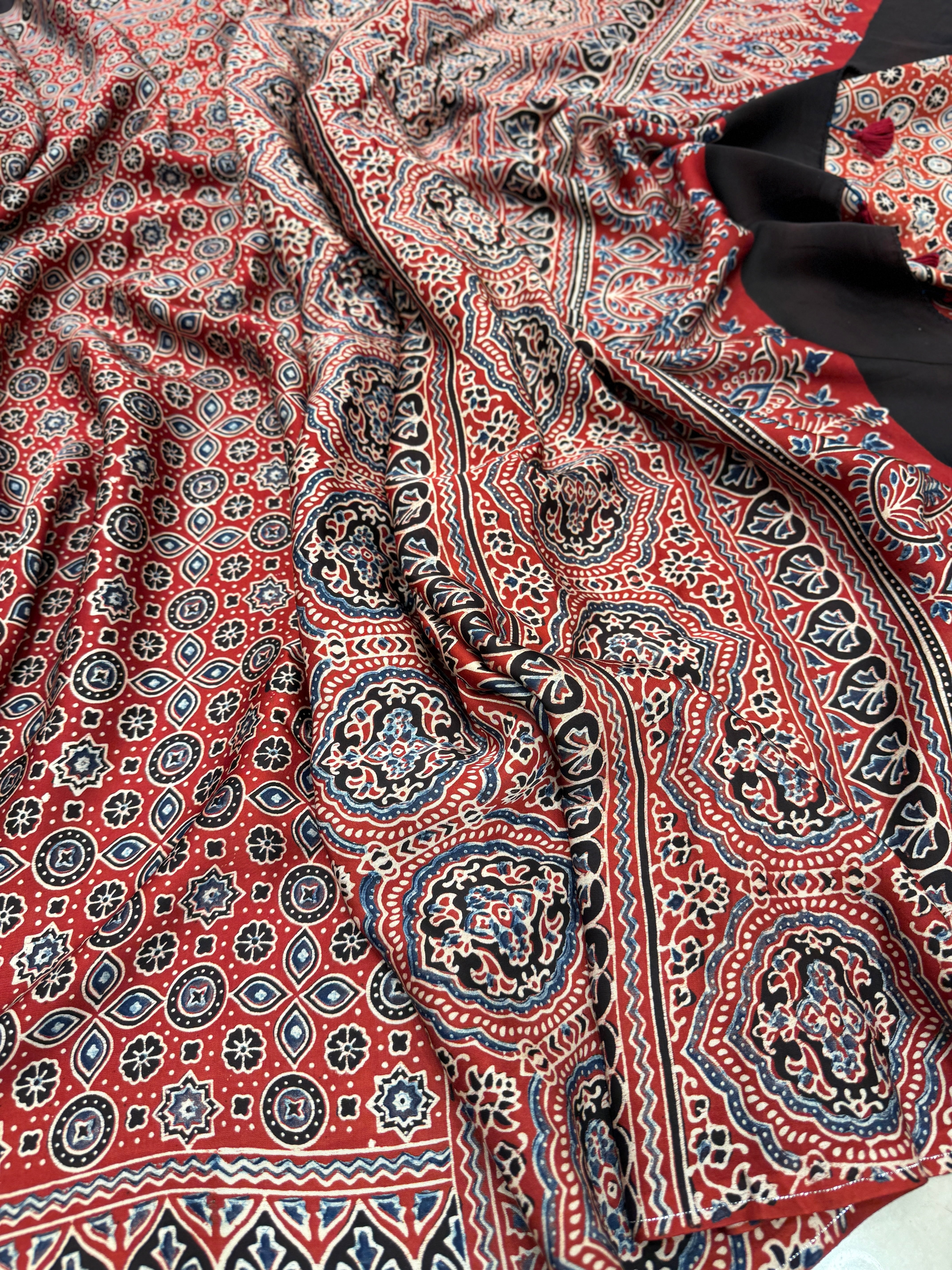 Red Crown Buttis Jaal Ajrakh Modal Gajji Silk Saree