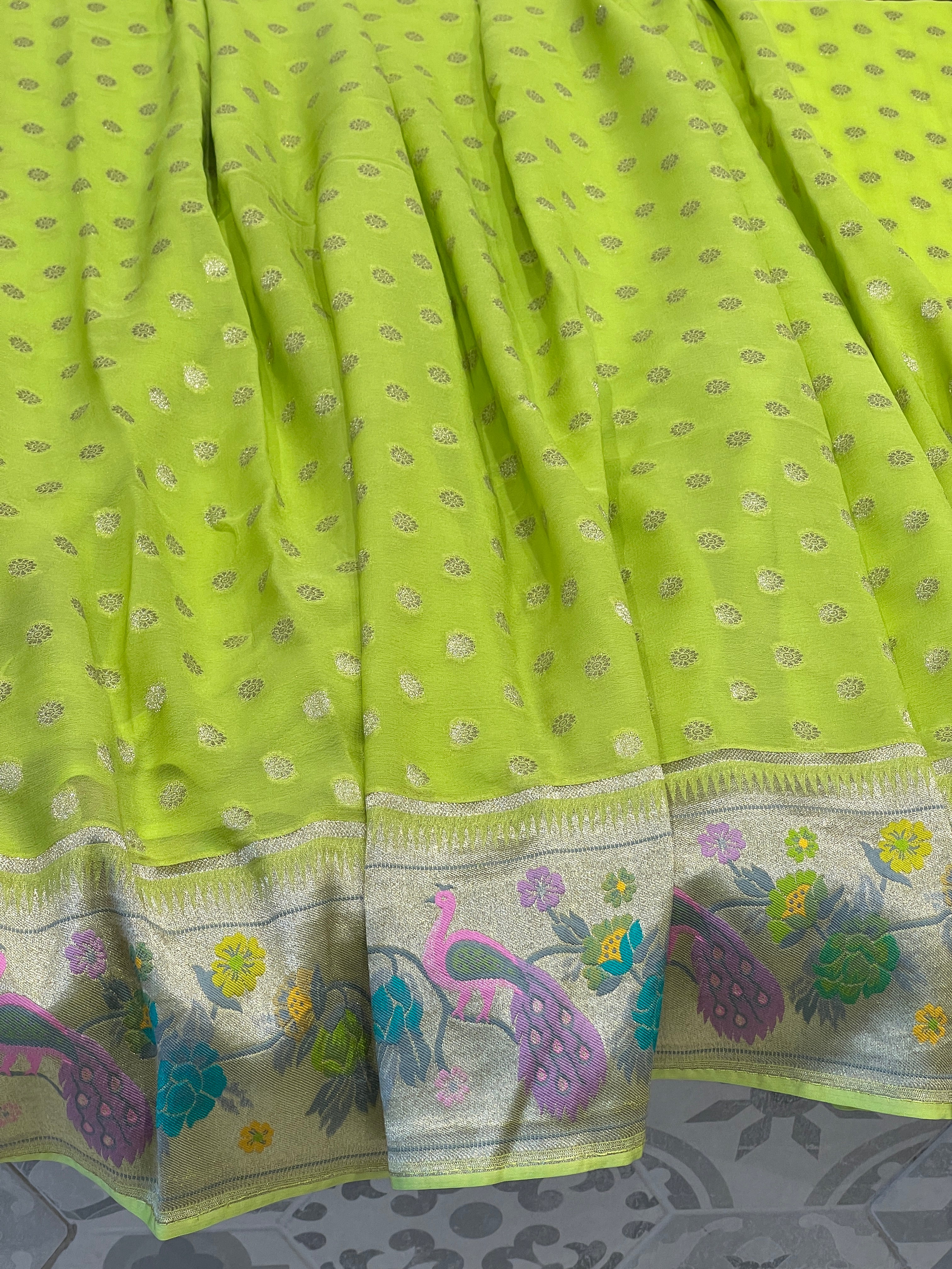 Parrot Green Banaras Khaddi Georgette Paithani