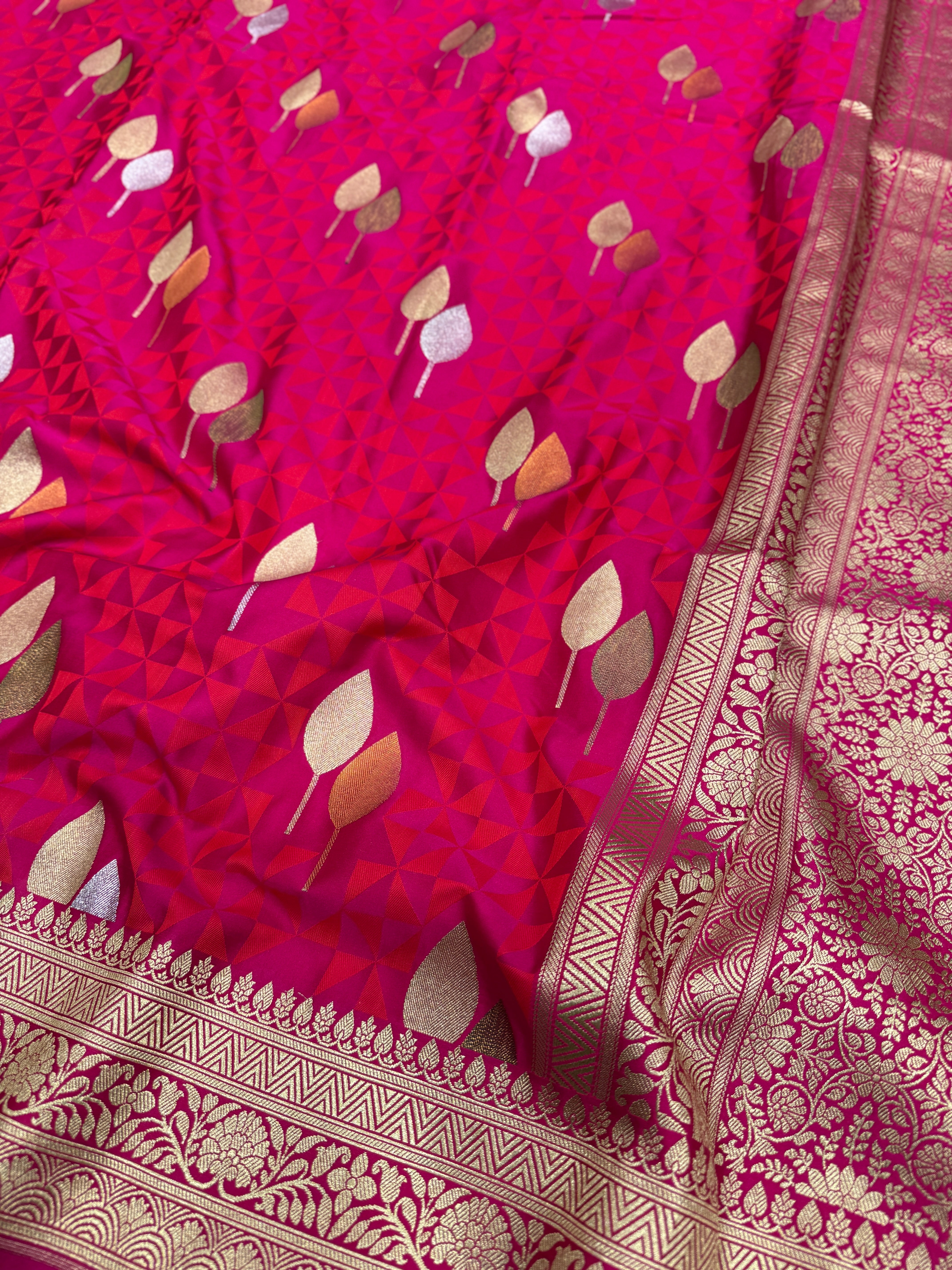 Rani Banarasi Silk Sliver Gold Butta Saree