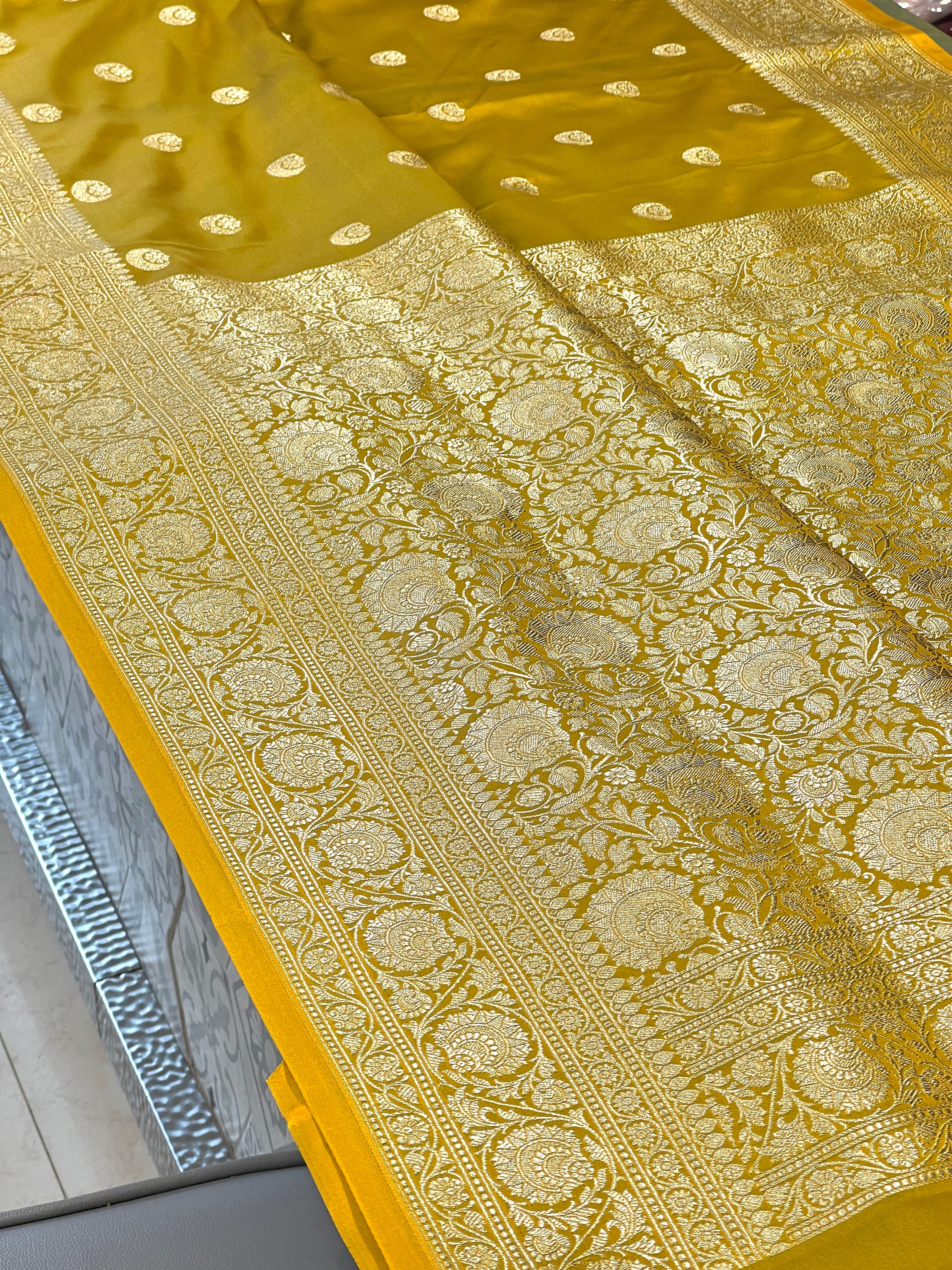 Greenish Yellow Banarasi Chand Butti Saree
