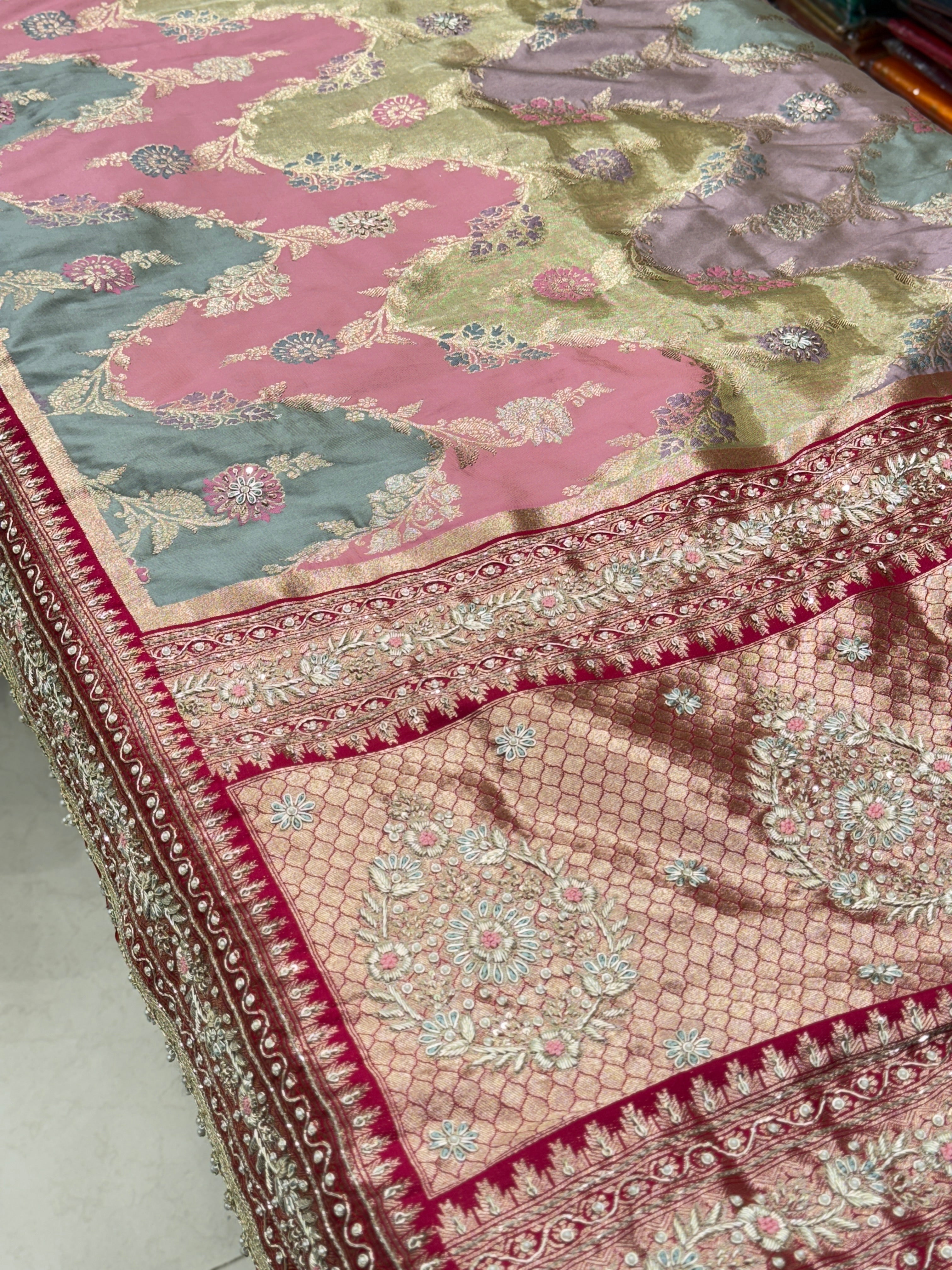 Banarasi Rangkat Tissue Weaved Zardosi Embroidery Saree