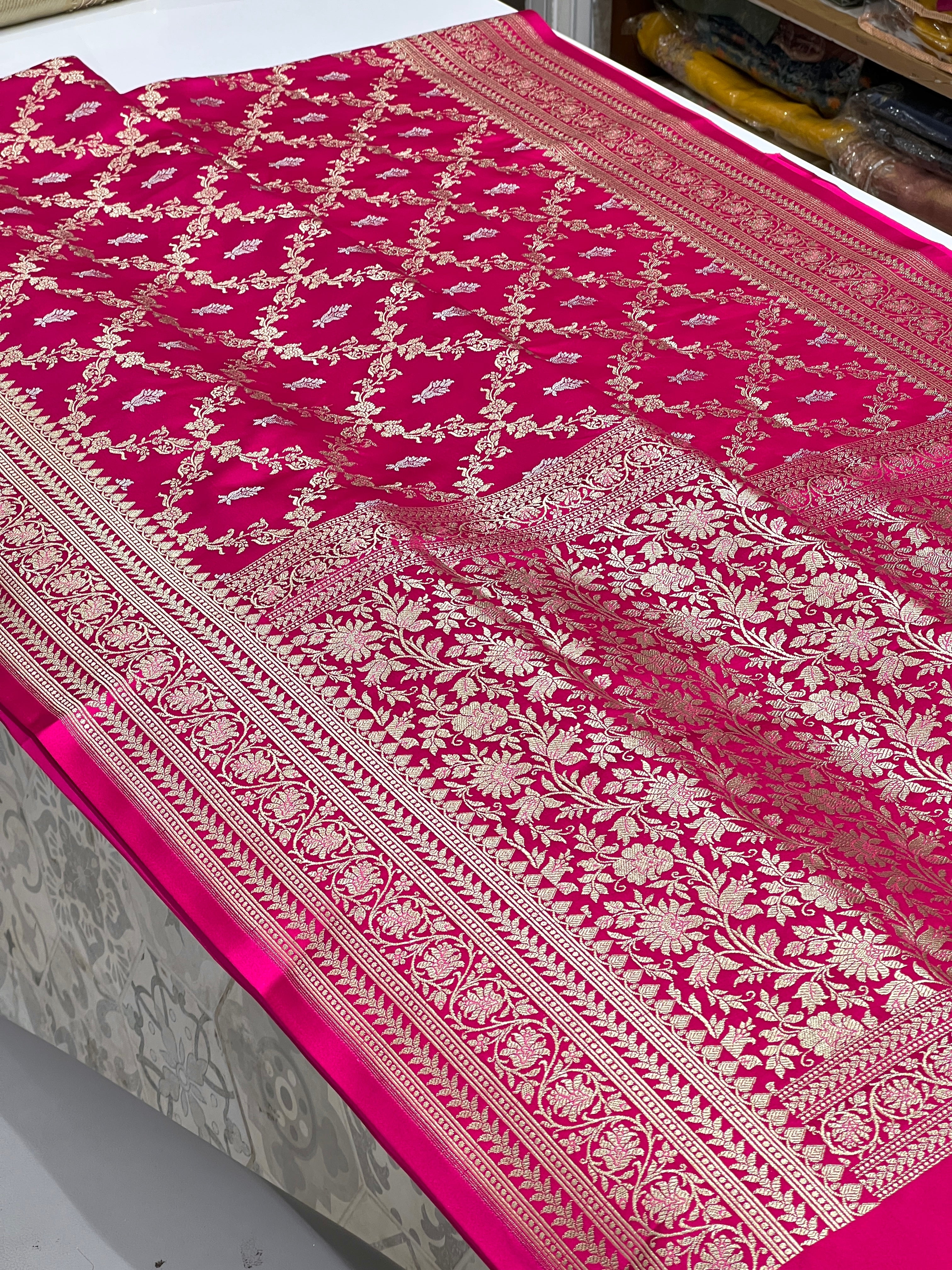 Rani Banarasi Silk Criss Cross Butti Saree