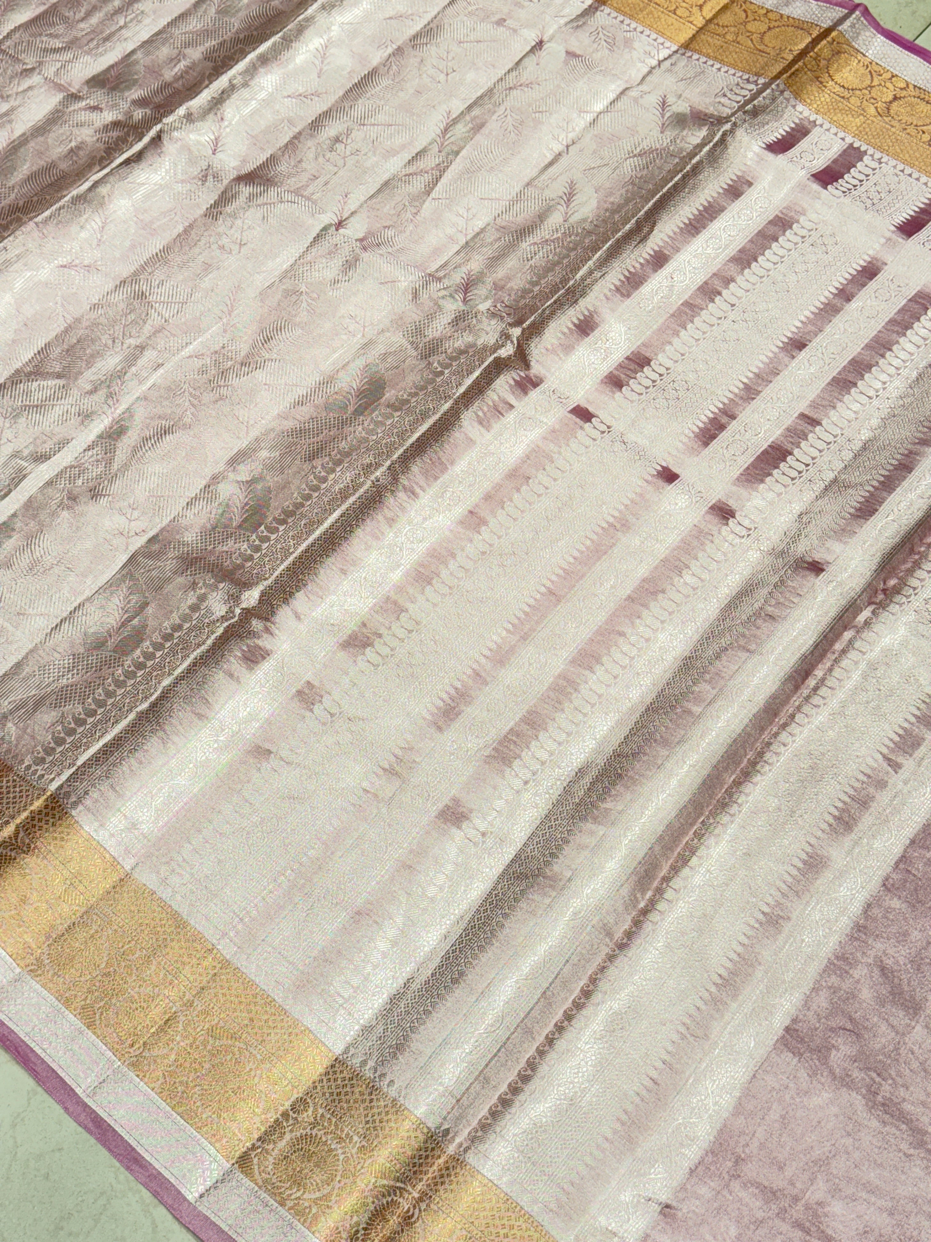 Floral Pink Double Tissue Contemporary Banarasi Saree