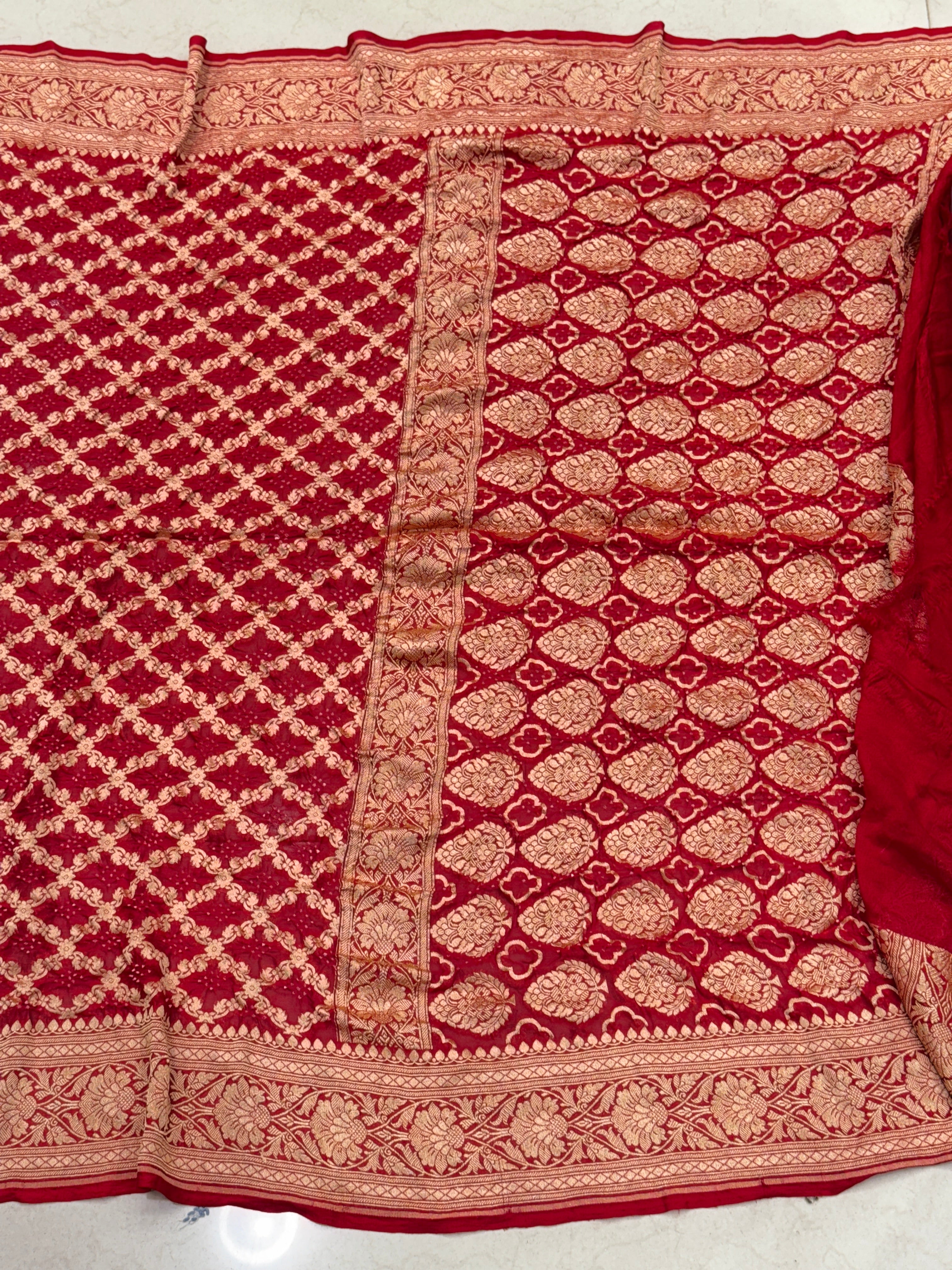 Red Bandhej Big Flower Border Bandhini Saree
