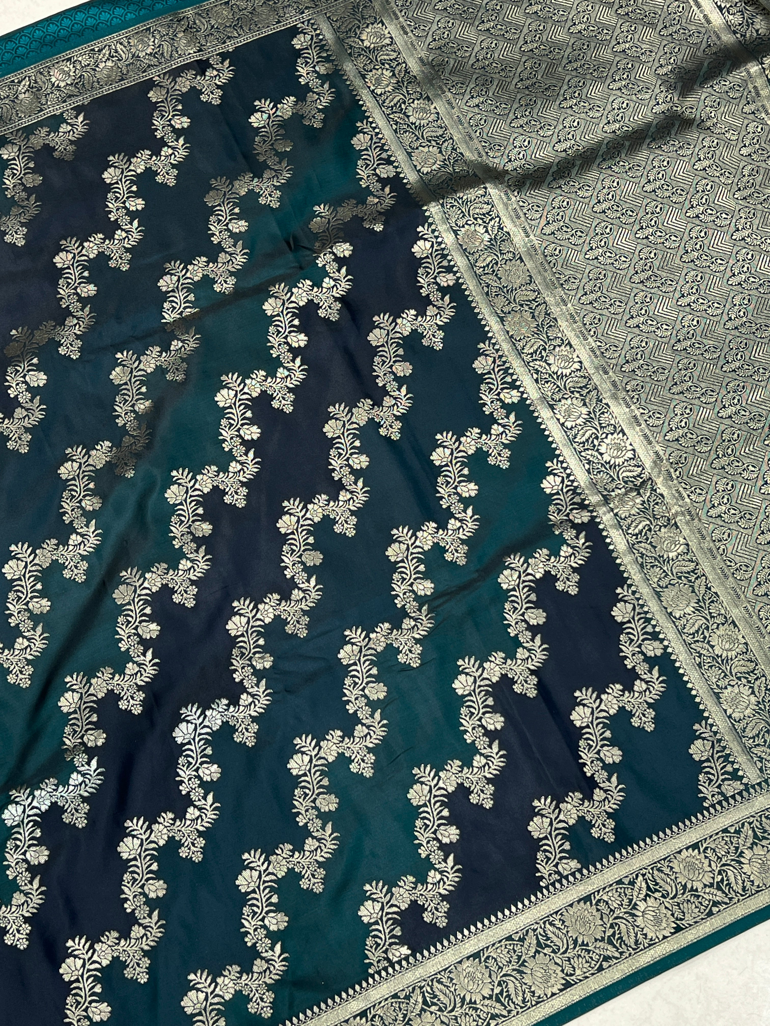 Green Banarasi Mashru Leheriya Saree