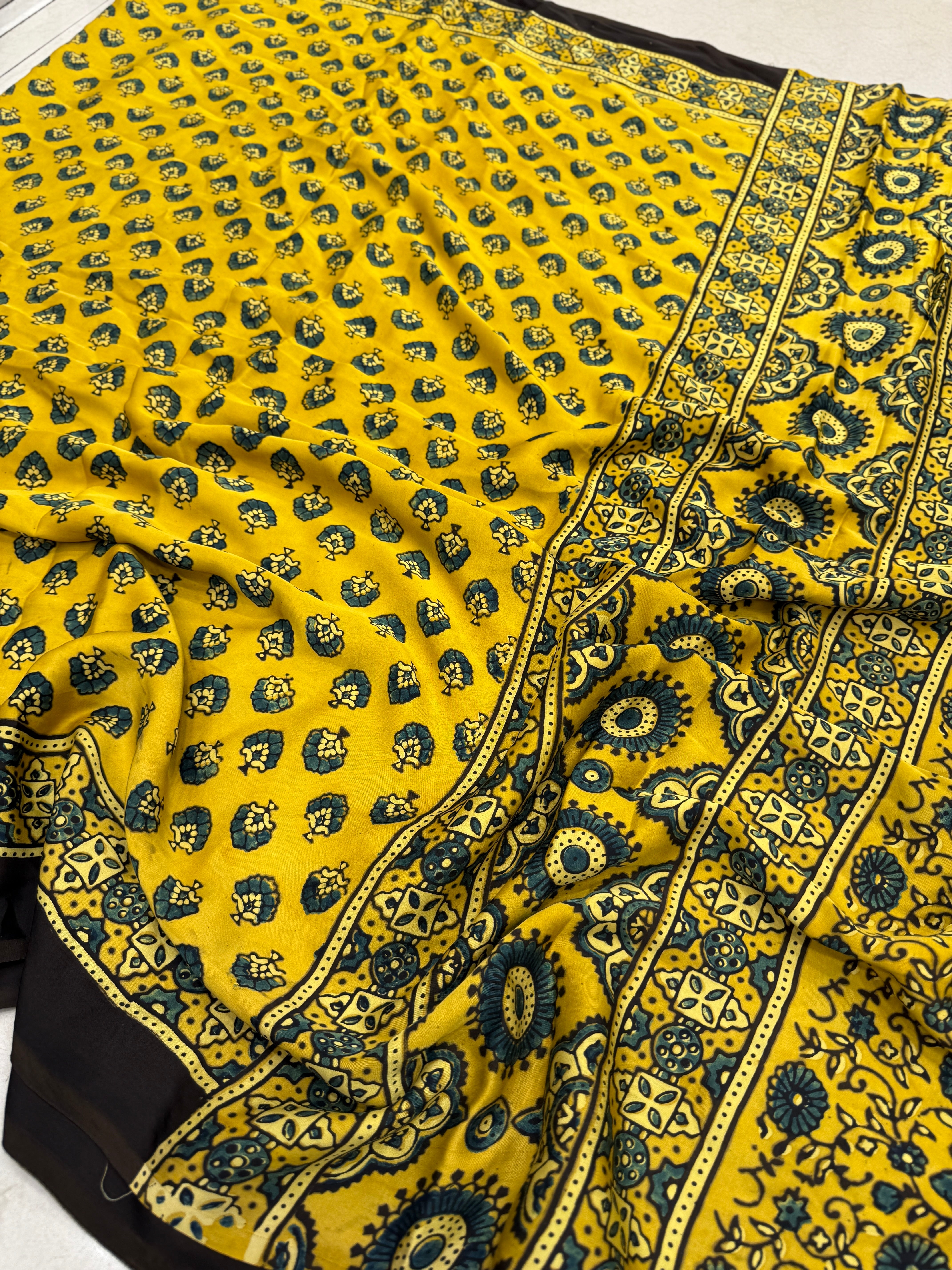 Yellow Floral Butti Ajrakh Modal Gajji Silk Saree