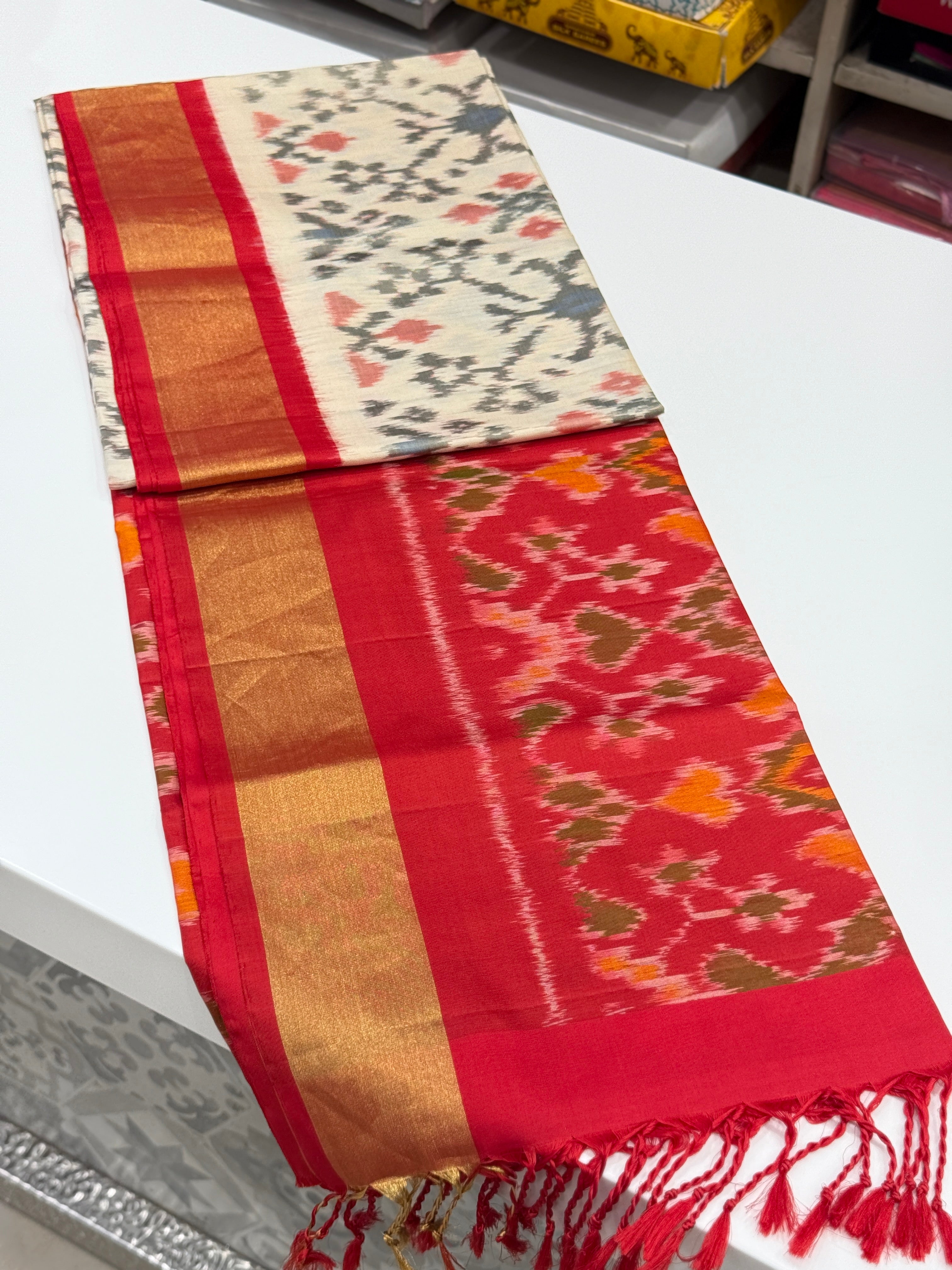 Moti White Red Pochampally Ikat Silk Patola Saree
