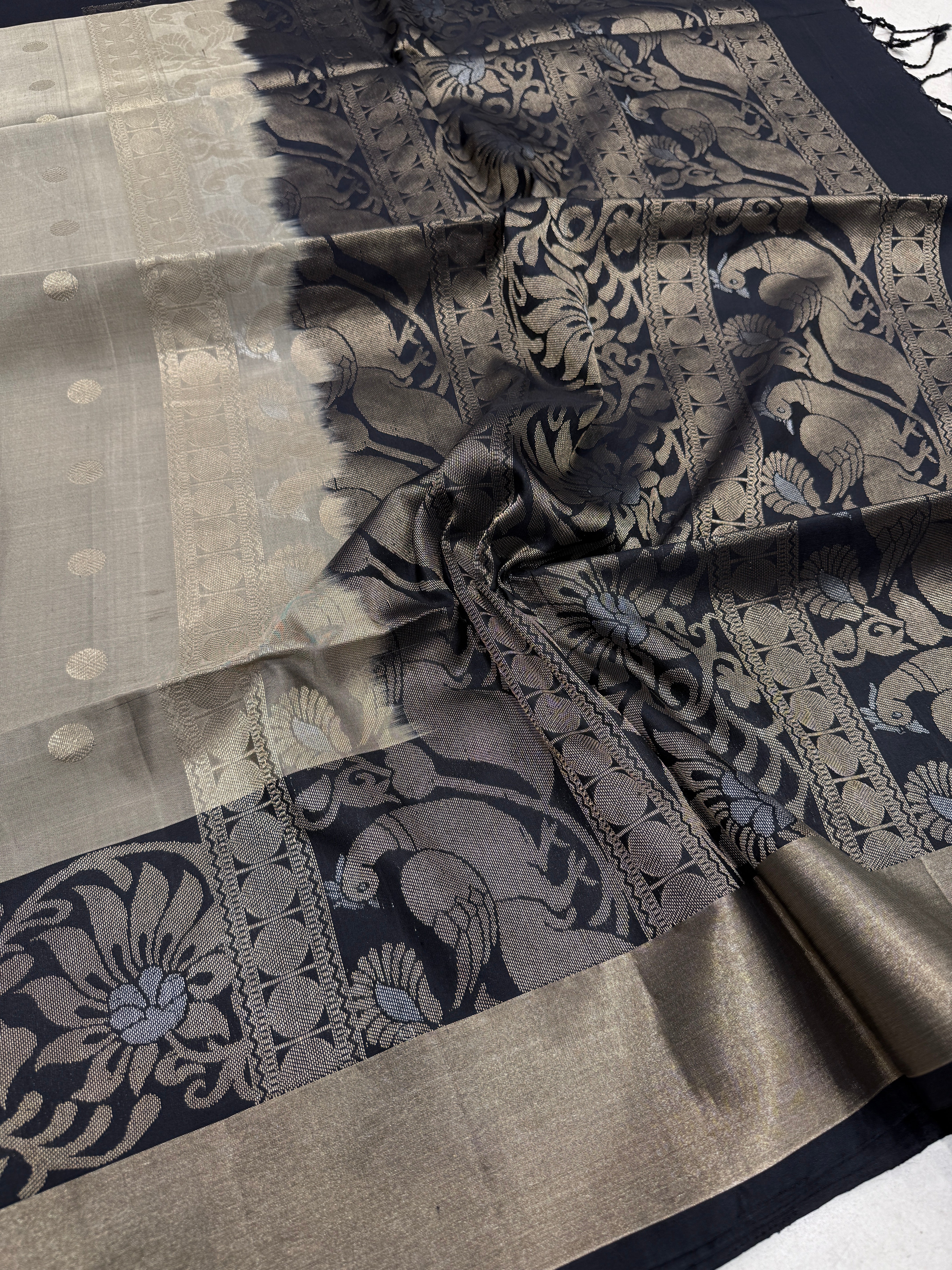 Cement Beige Handloom Kanchipuram Pure Silk Saree
