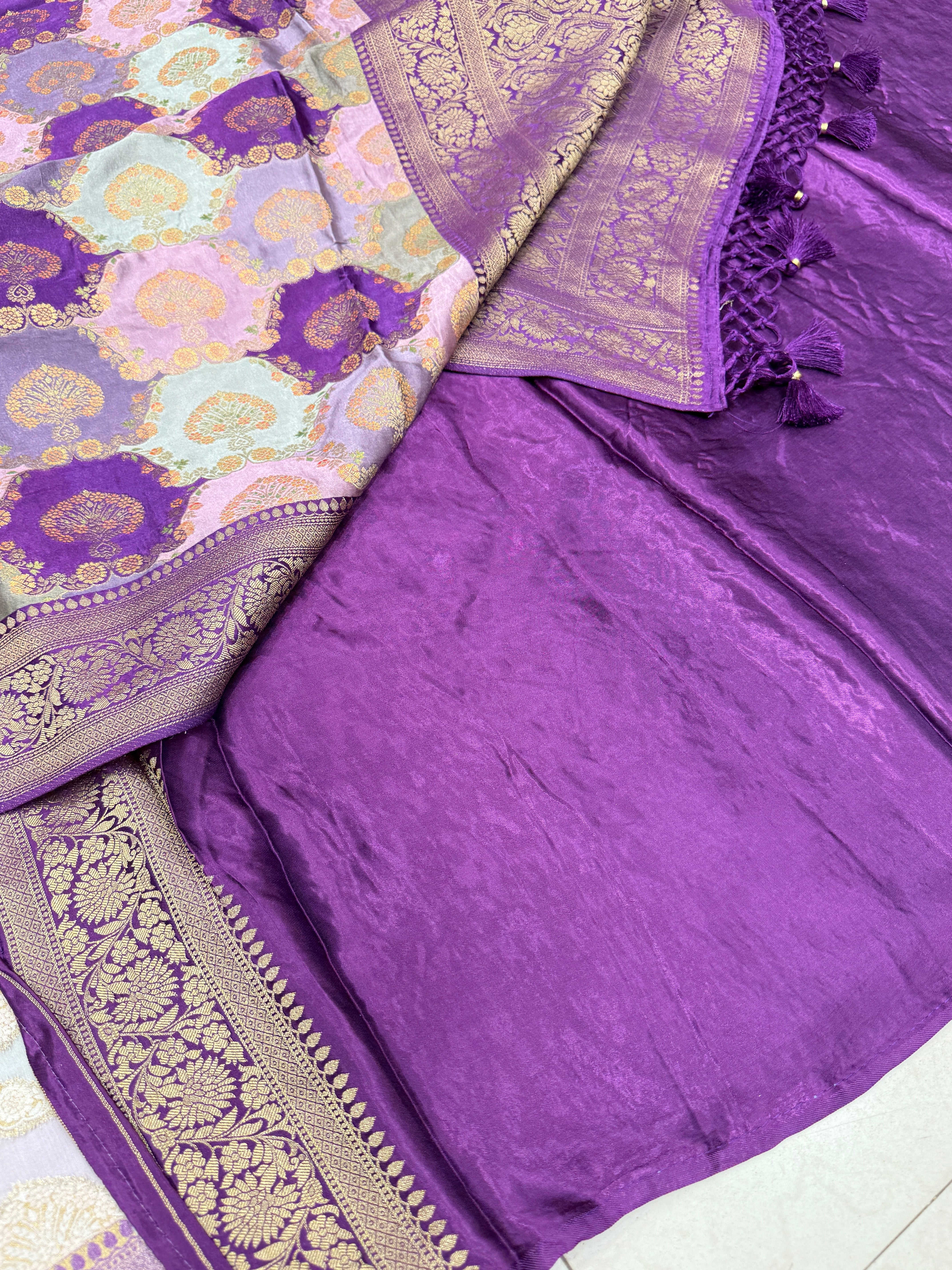 Violet Butta Banarasi Modal Satin Rangkat Saree