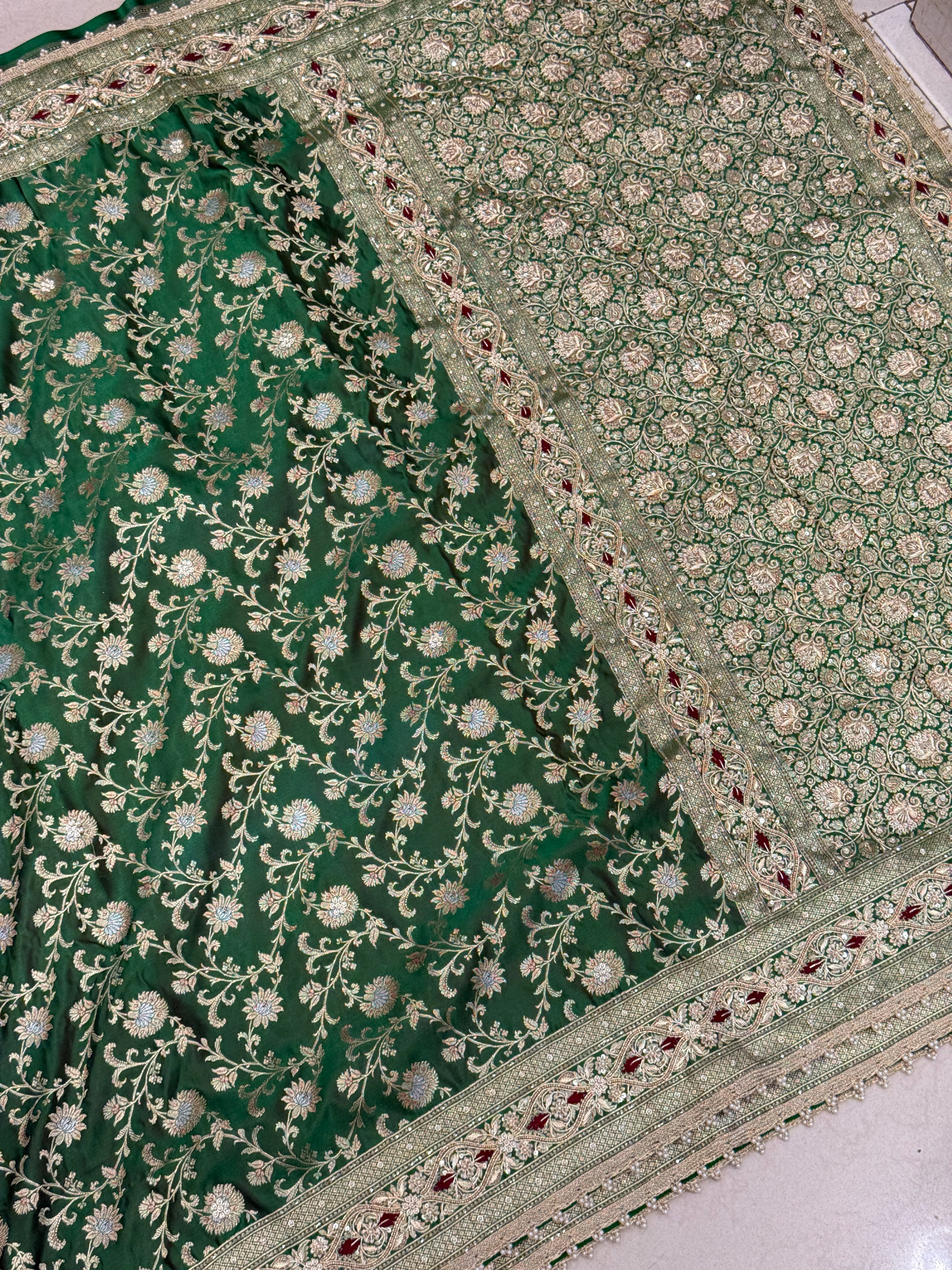 Bottle Green Banarasi Silk Small Jaal Zardosi Resham Saree