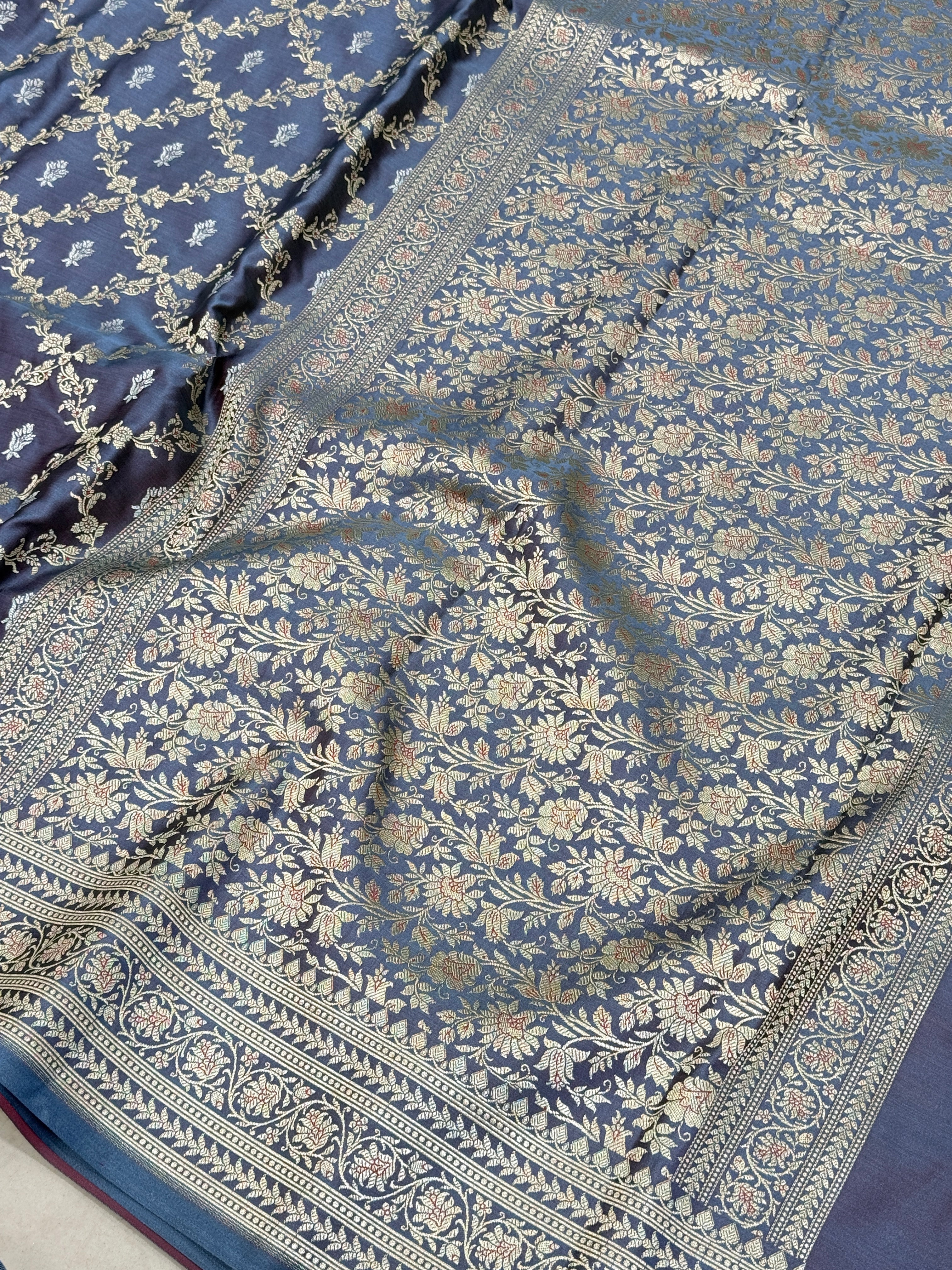 Grey Banarasi Silk Criss Cross Rose Saree