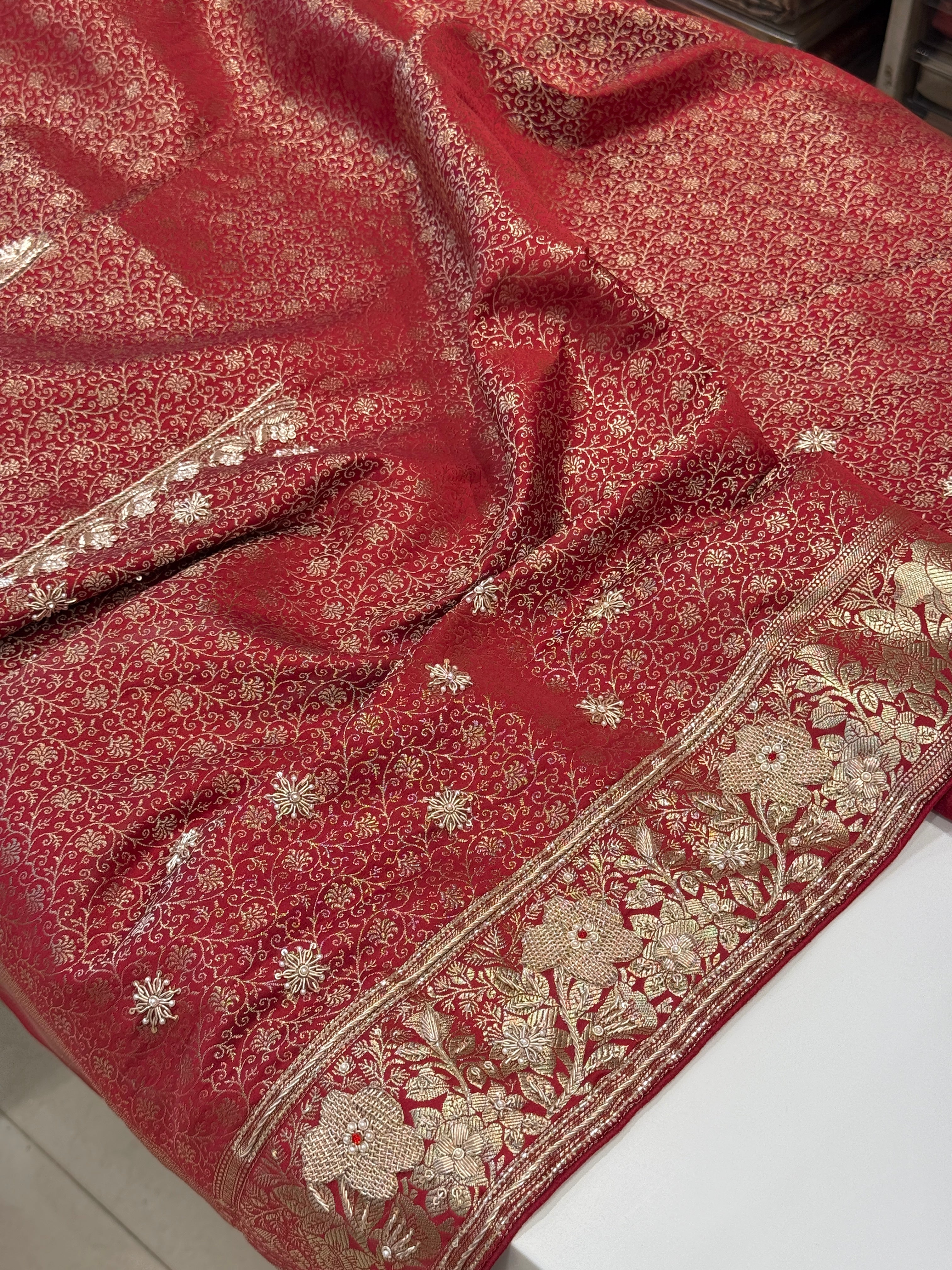 Maroon Banarasi Rose Border Zardozi Hand Embroidery Saree