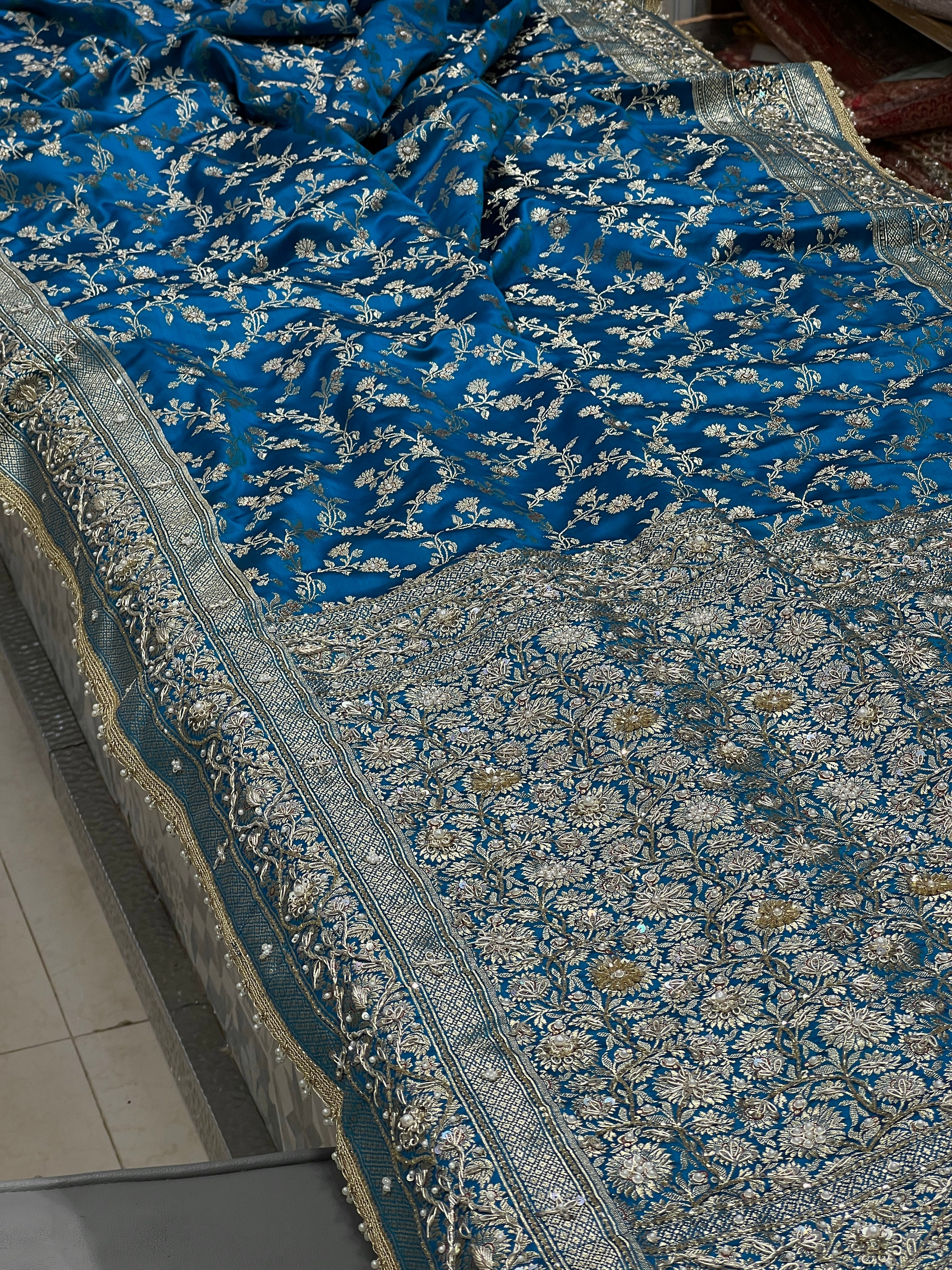 Blue Banarasi Silk Flower Border Zardozi Embroidery Saree