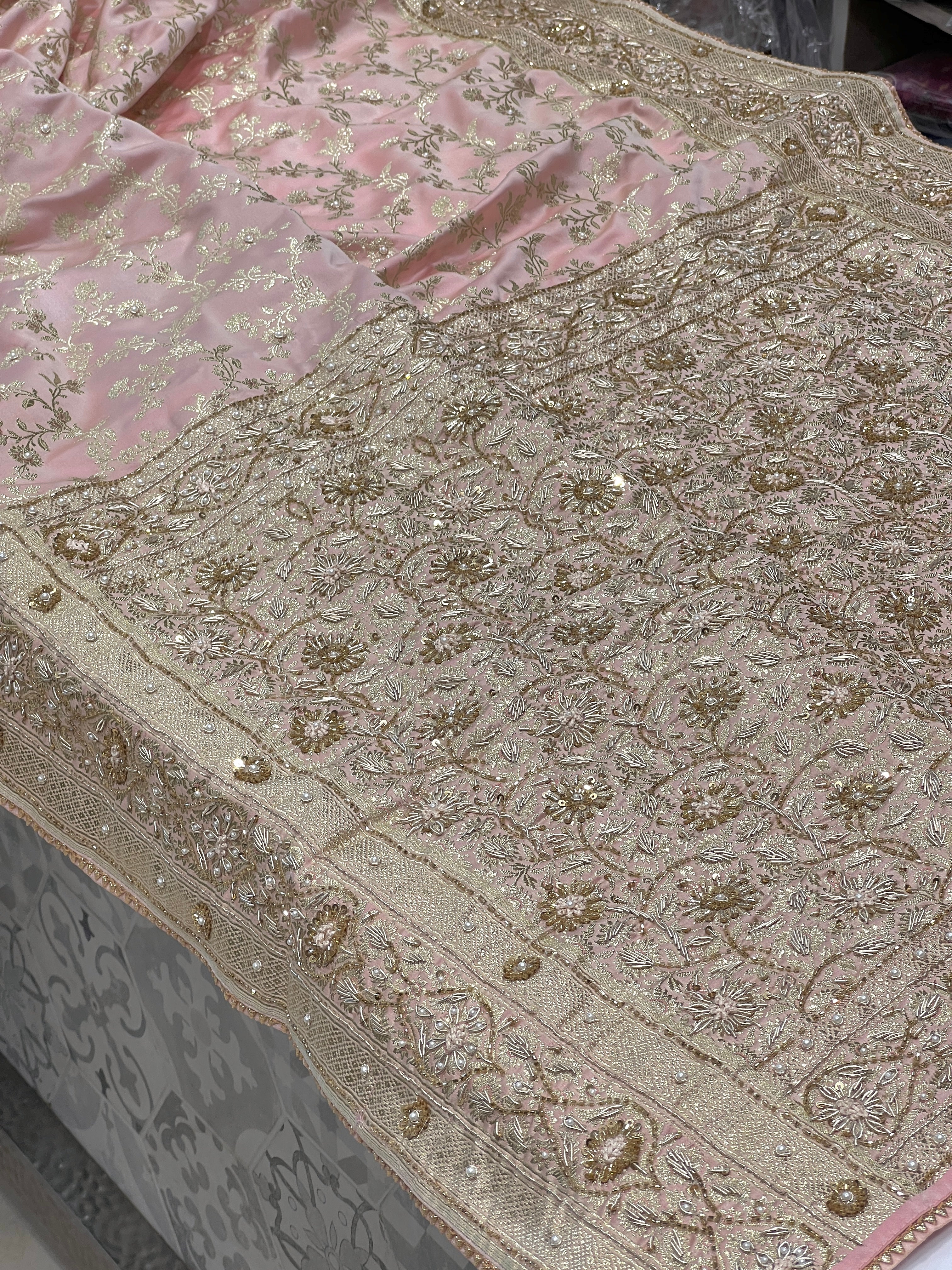Pink Banarasi Flower Border Hand Embroidery Saree