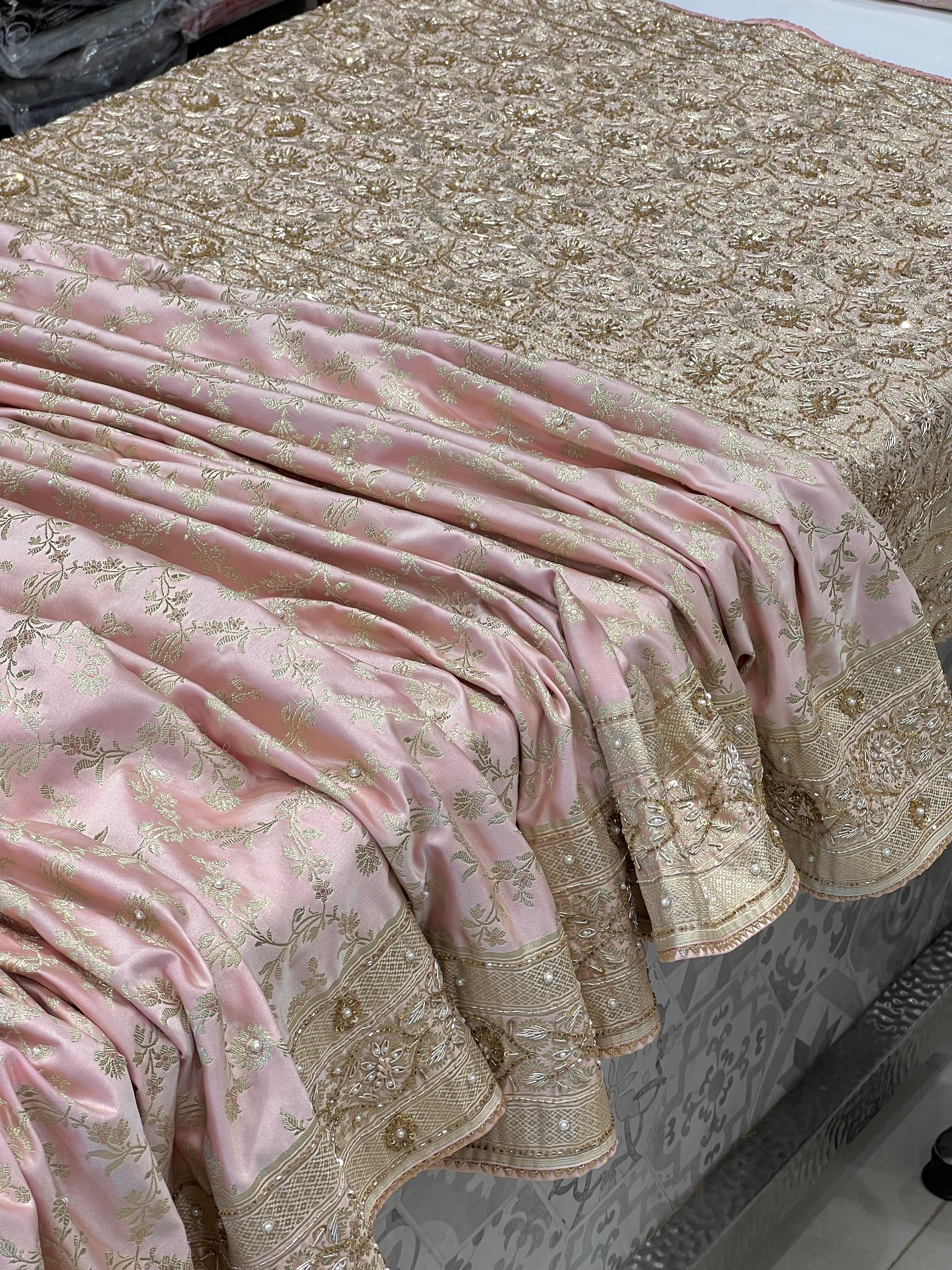Pink Banarasi Flower Border Hand Embroidery Saree