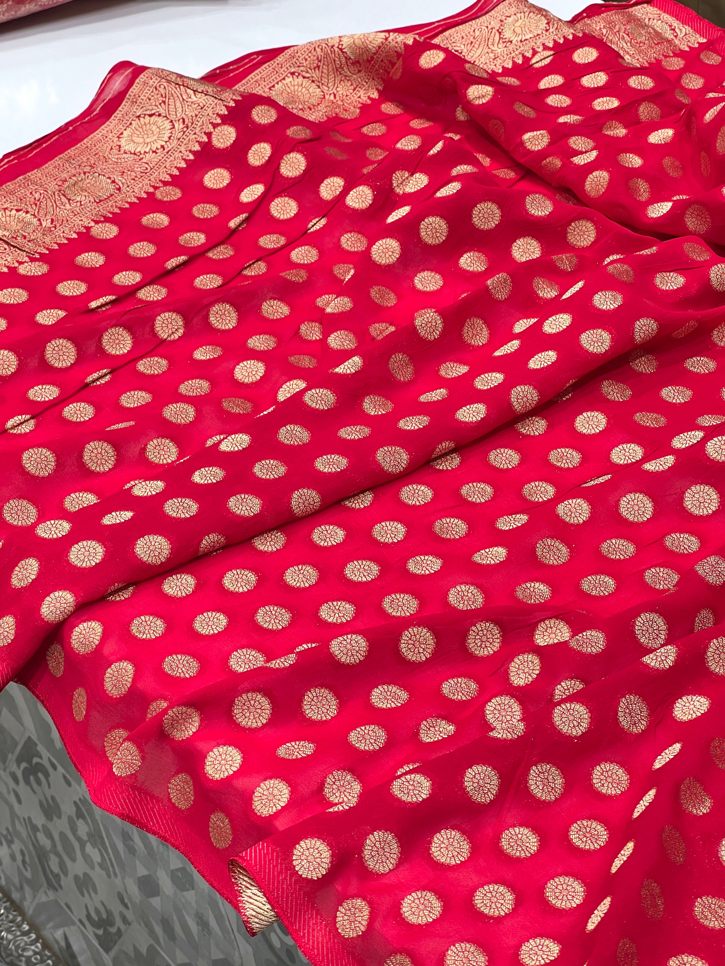 Reddish Pink Georgette Peacock Theme Saree
