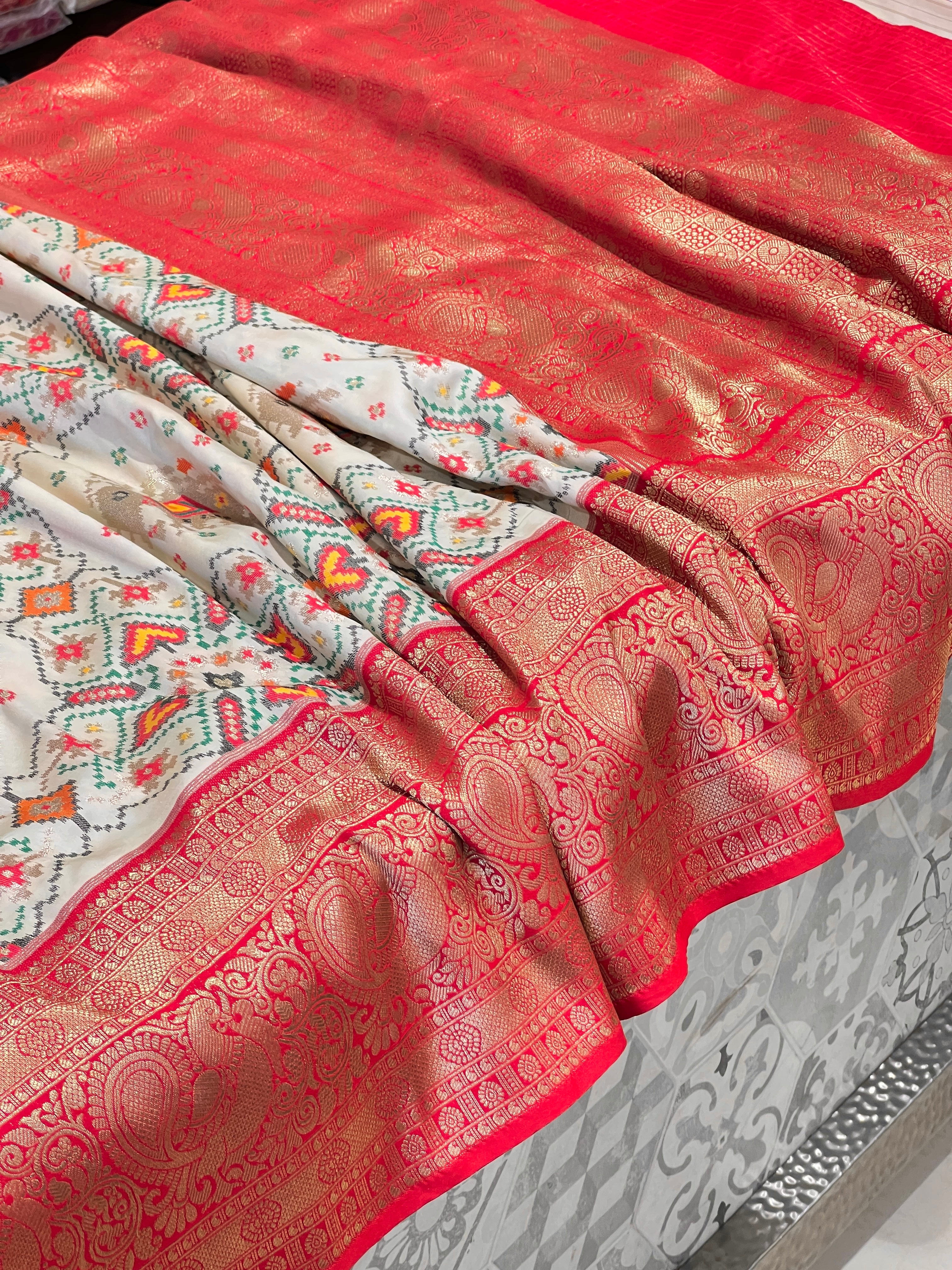 Off White Banarasi Patola Kanchi Style Border Saree