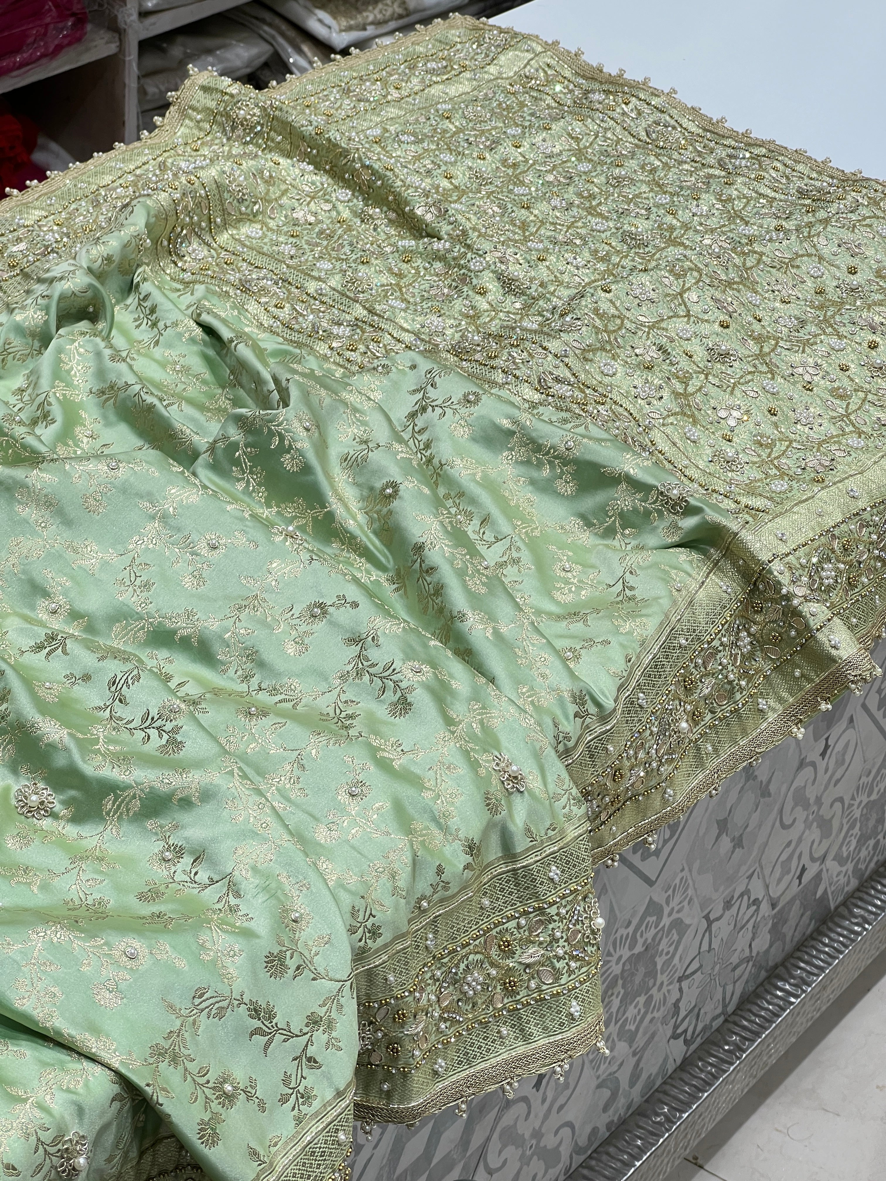 Green Banarasi Silk Flower Hand Embroidery Saree