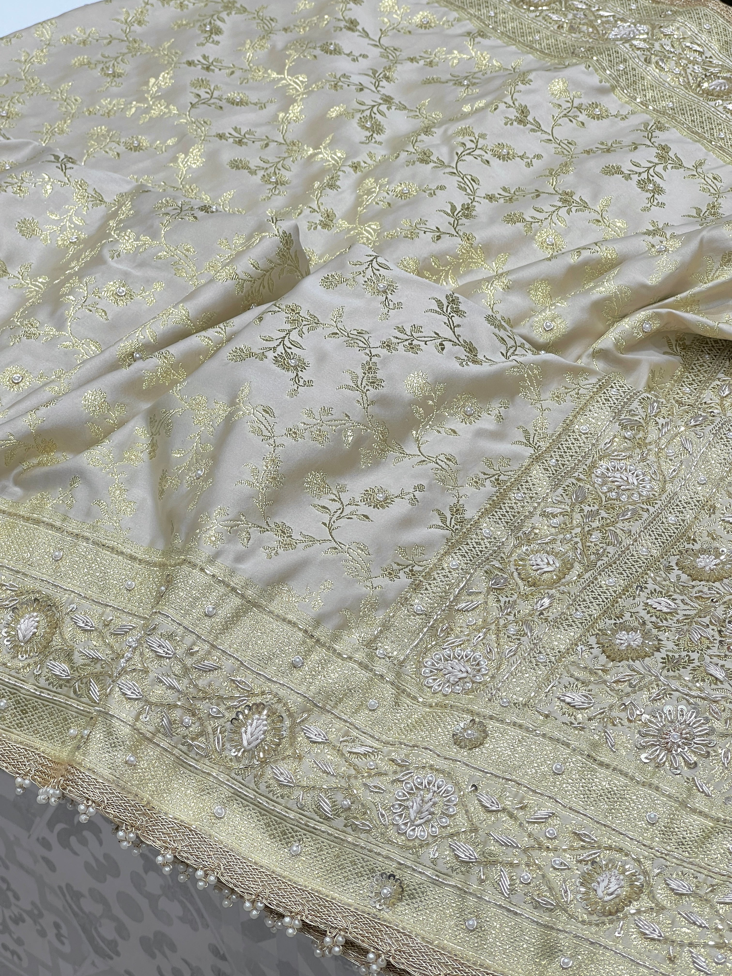 Beige Banarasi Flower Border Hand Embroidery Saree