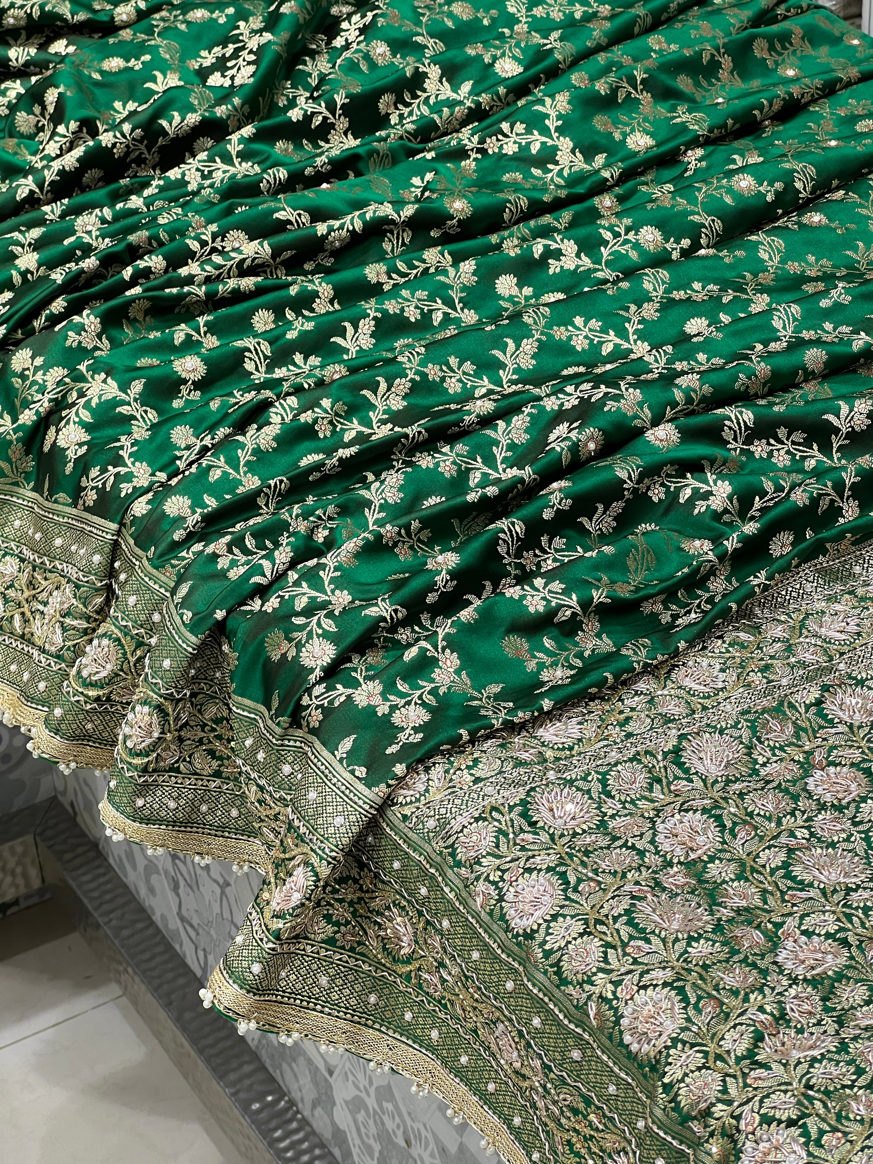 Green Banarasi Flower Border Zardozi Hand Embroidery Saree