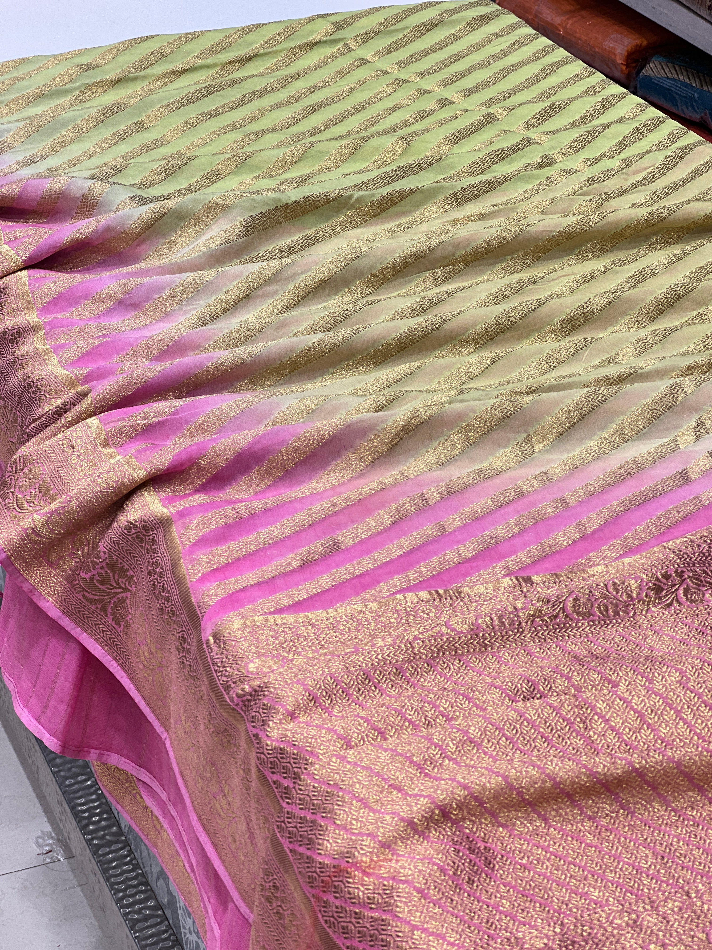 Alia Bhatt Inspired Banarasi Georgette Leheriya Saree