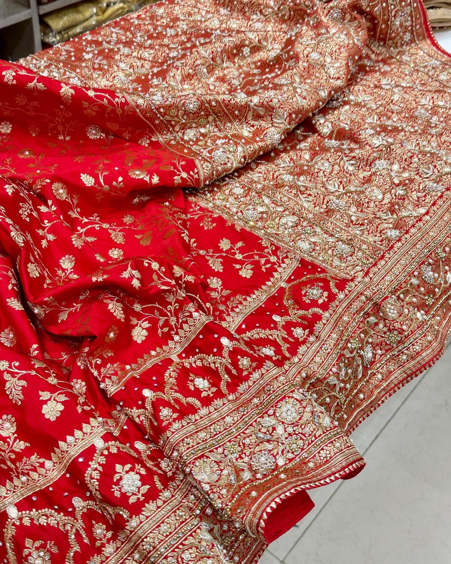 Red Banarasi Silk Crown Border Silk Embroidery Saree
