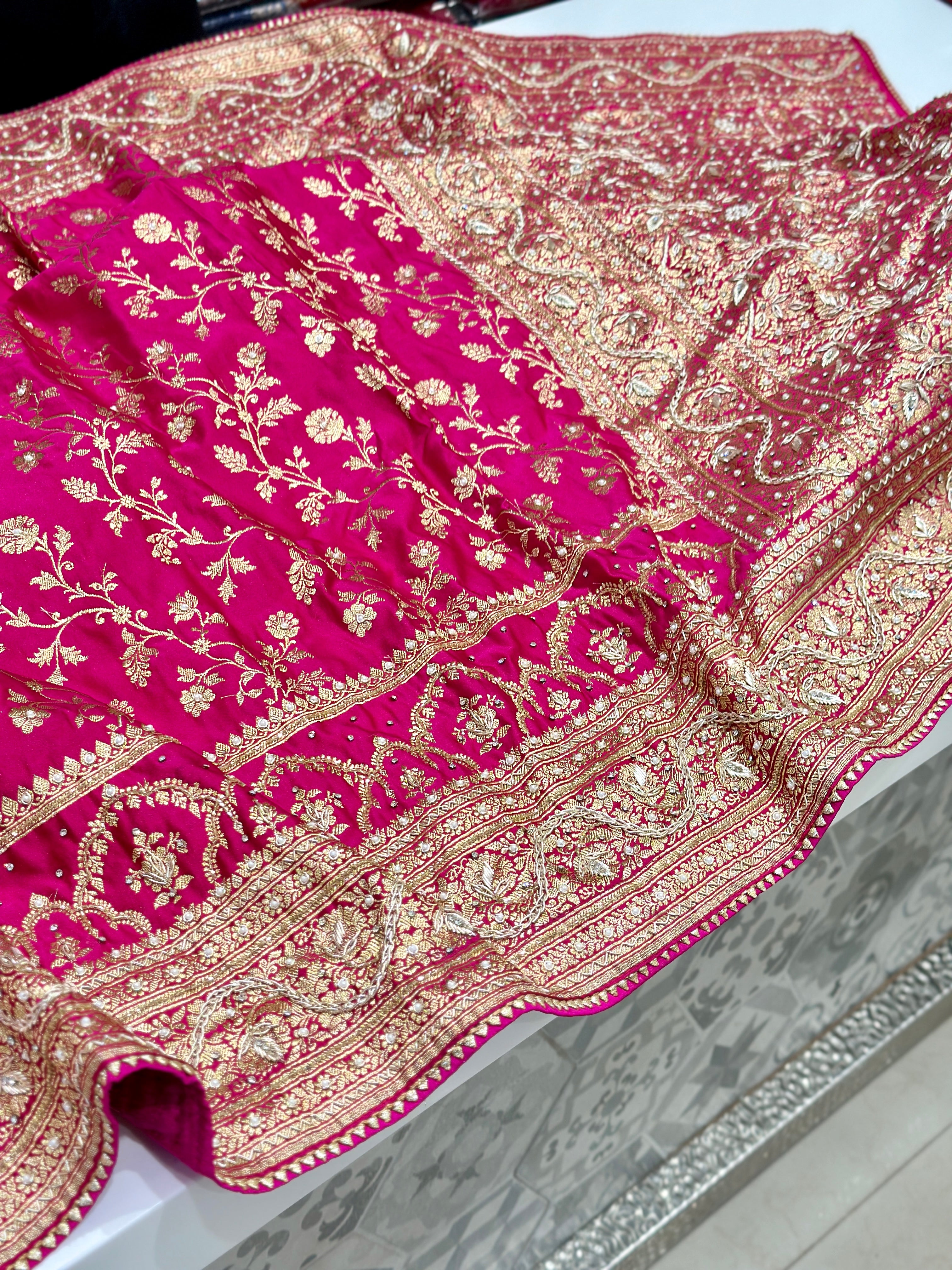 Rani Banarasi Hand Zardosi Chain Embroidery