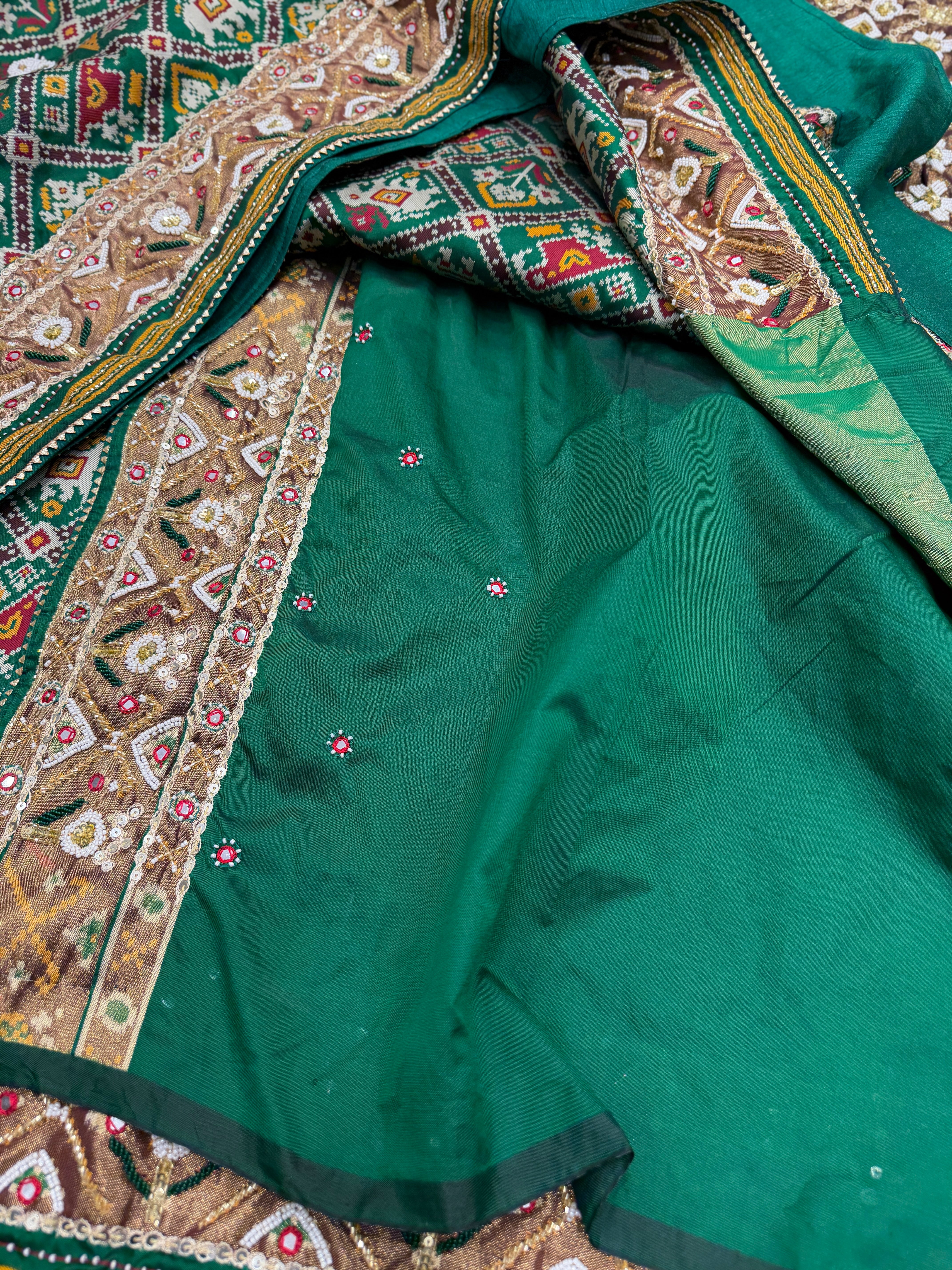 Bottle Green Patola Chhabdi Bhat Kidiya Moti Hand Embroidery Patola Saree
