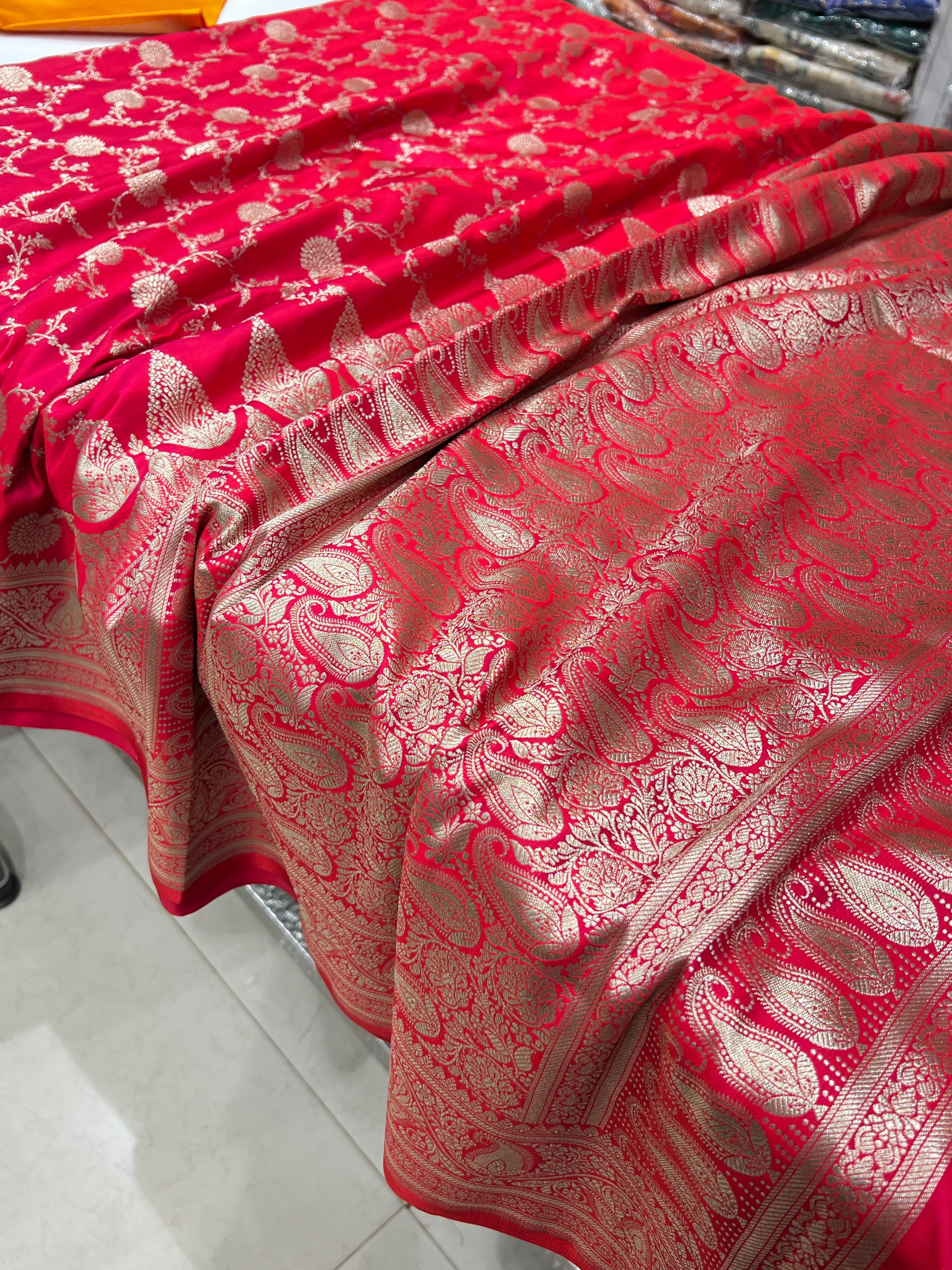 Reddish Pink Banarasi Floral Silk Saree