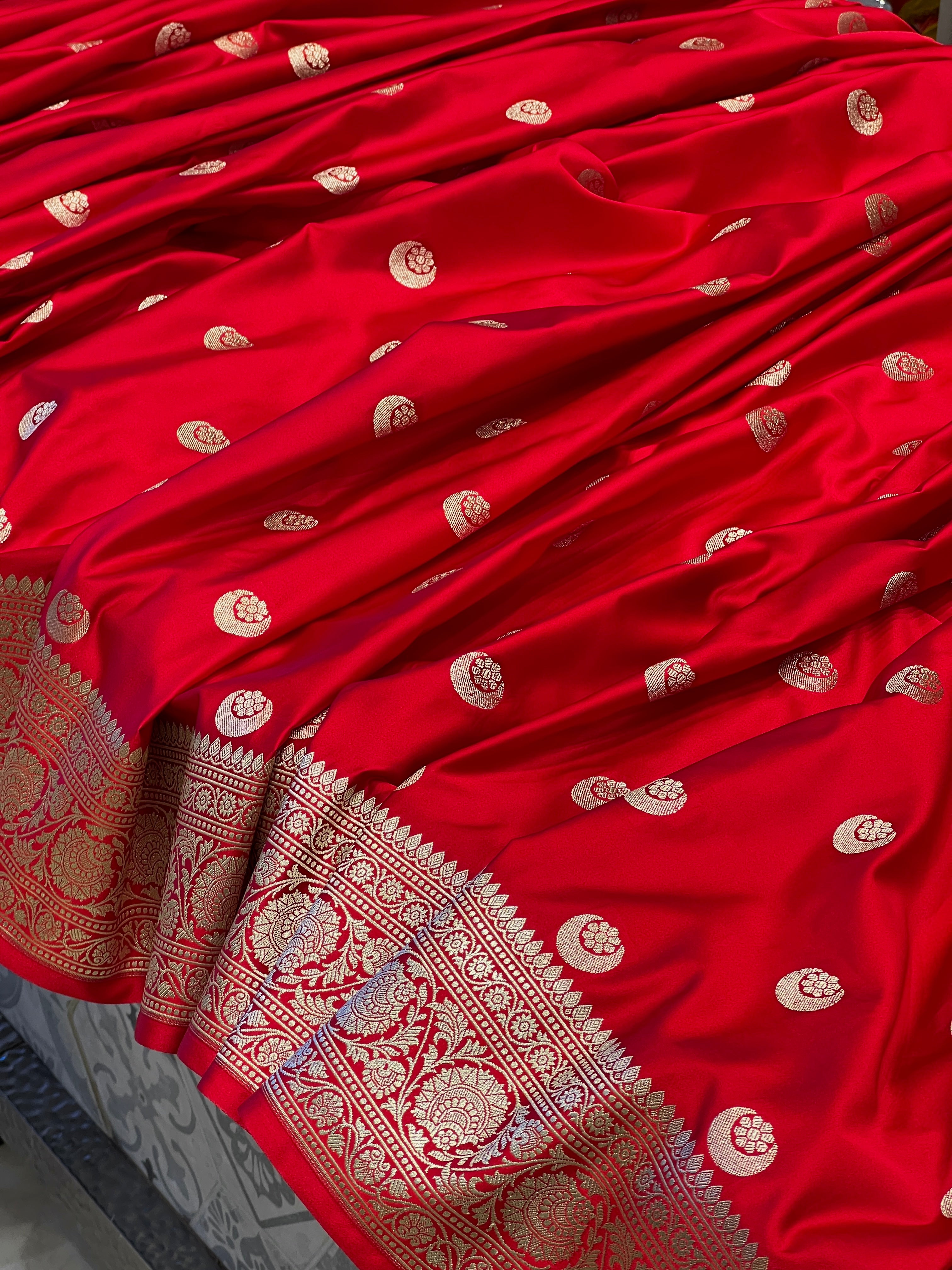 Red Banarasi Chand Butti Saree