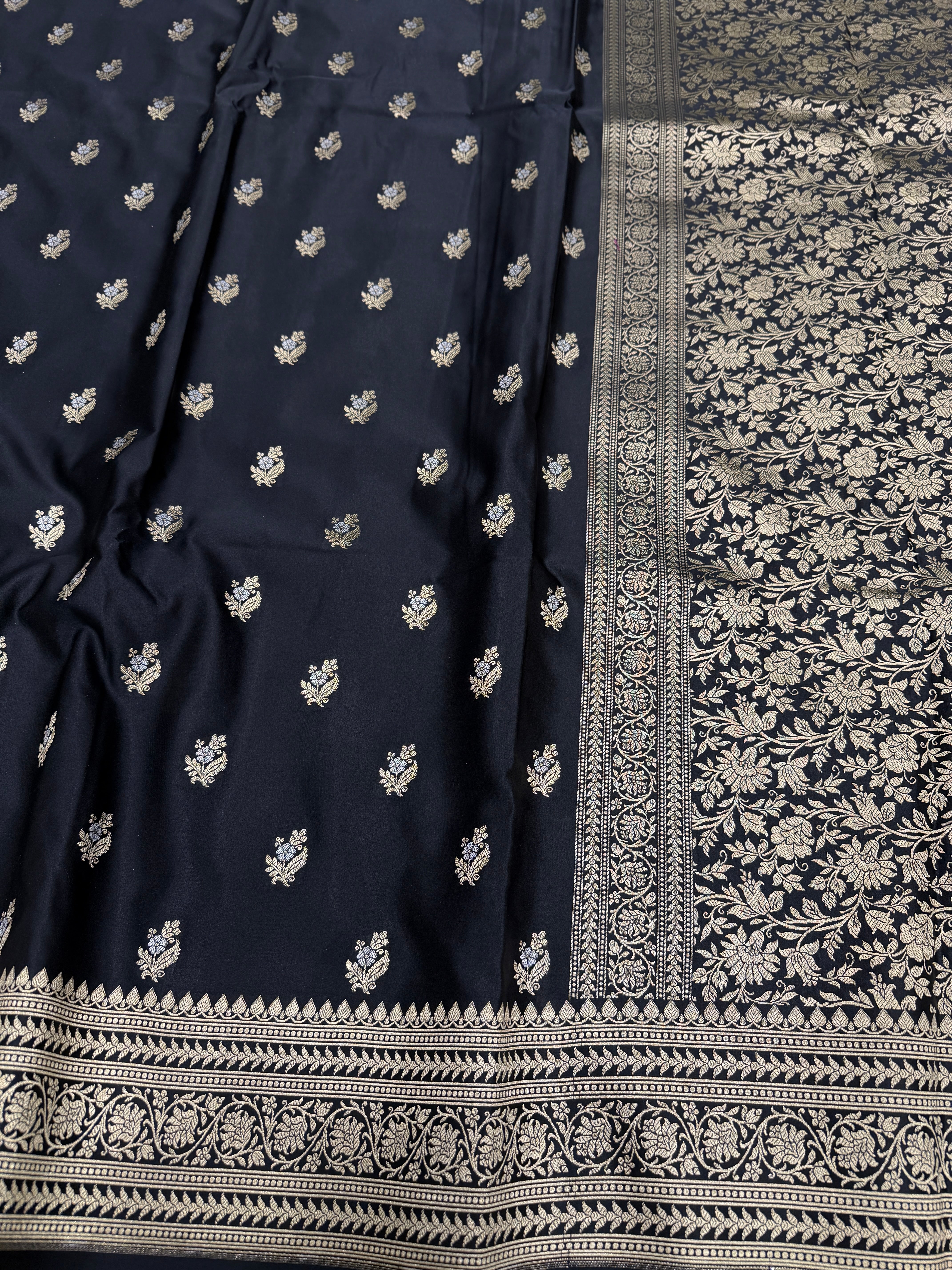 Black Sona Roopa Buttis Banarasi Silk Saree