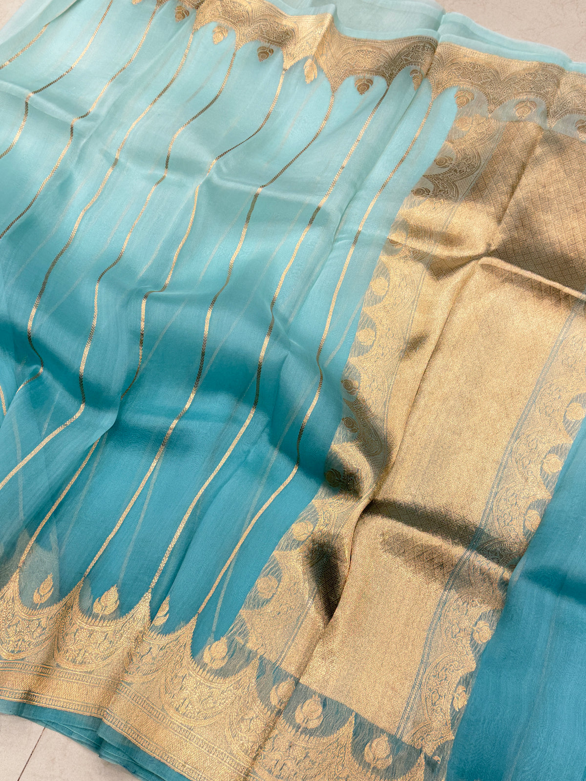 Blue Shaded Contemporary Handloom Banarasi Kora Silk Saree