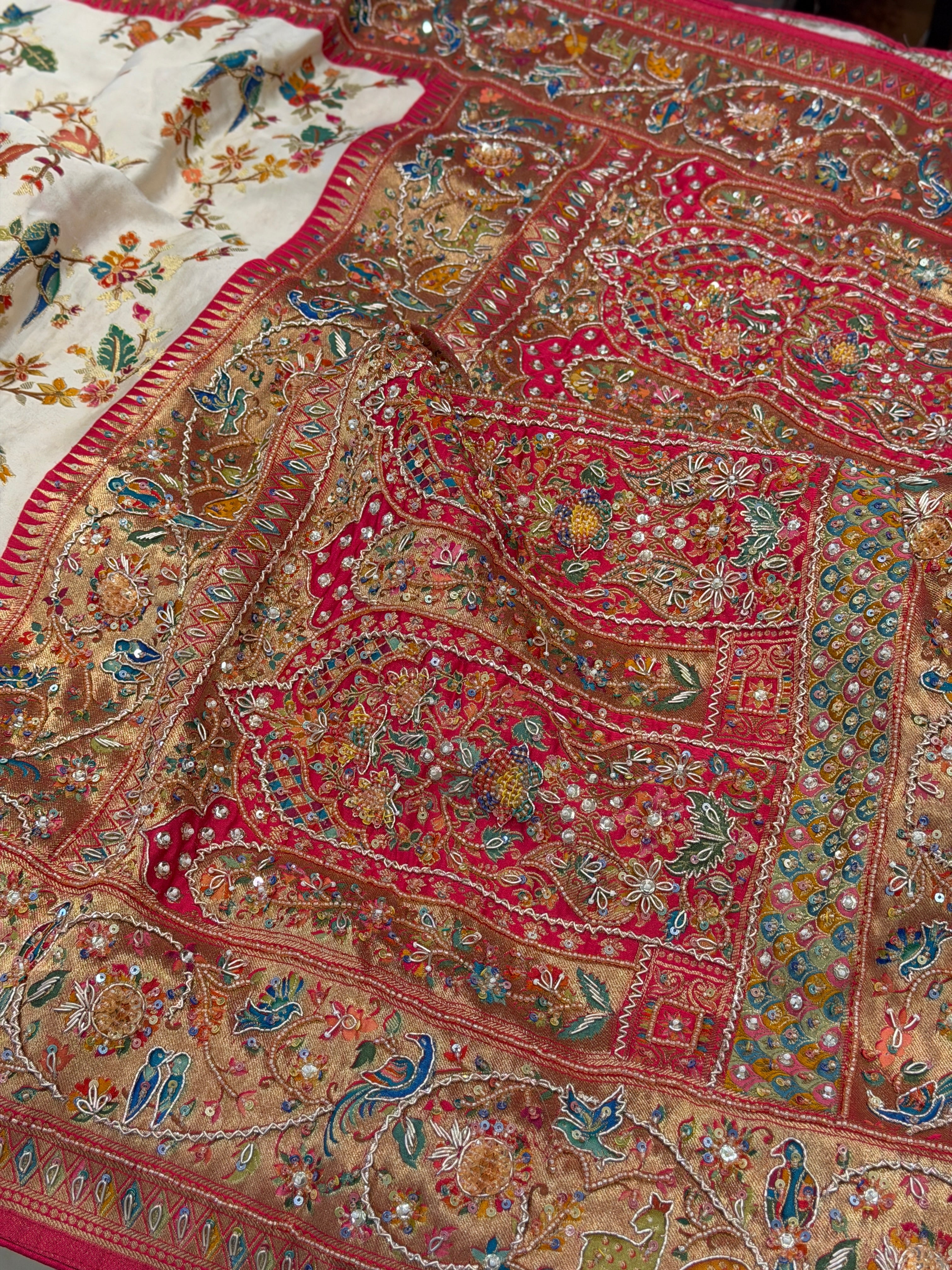 Moti White Meenakari Jaal Modal Banarasi Hand Embroidery Saree