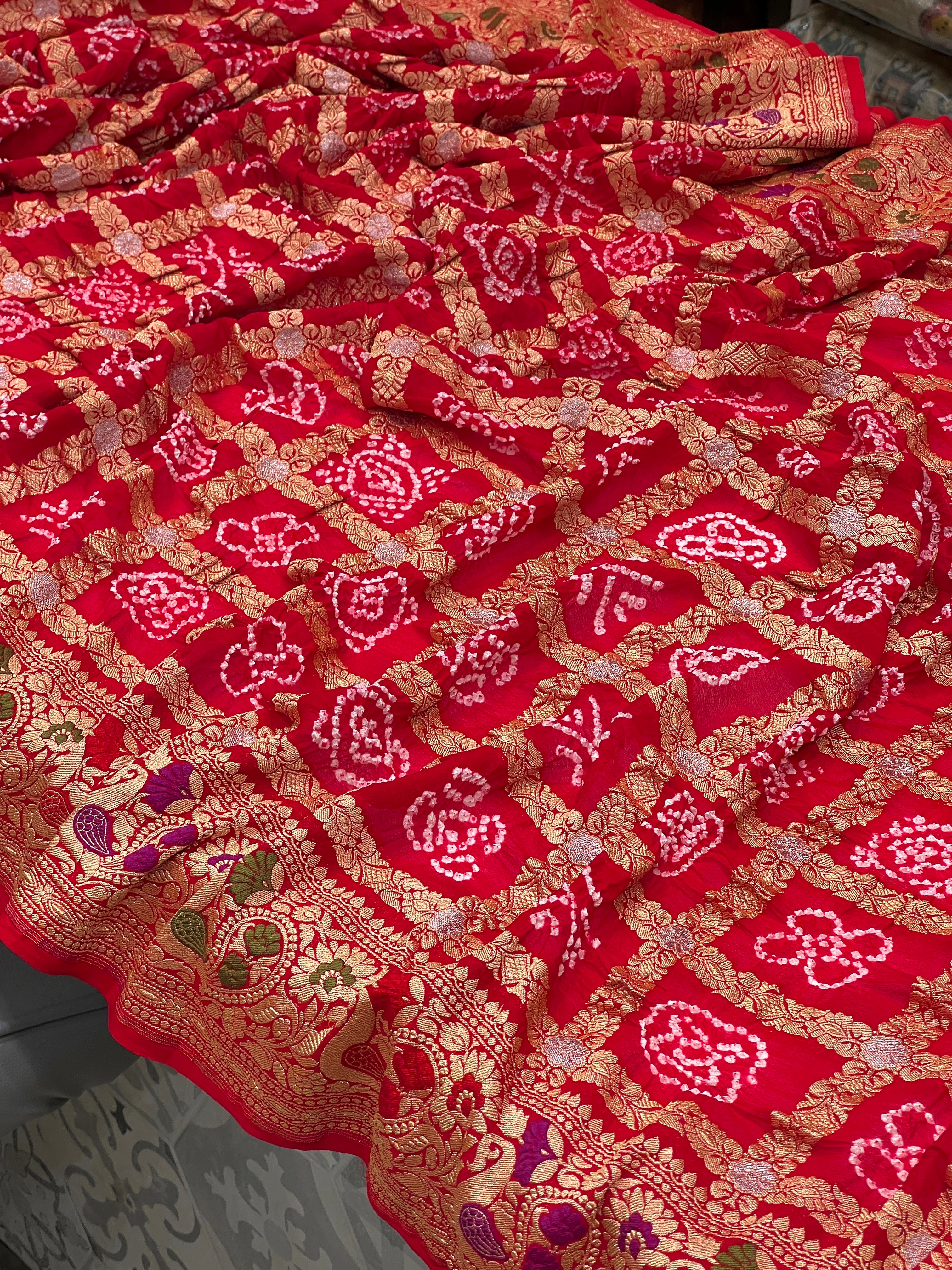 Red Pure Georgette Handloom Gharchola