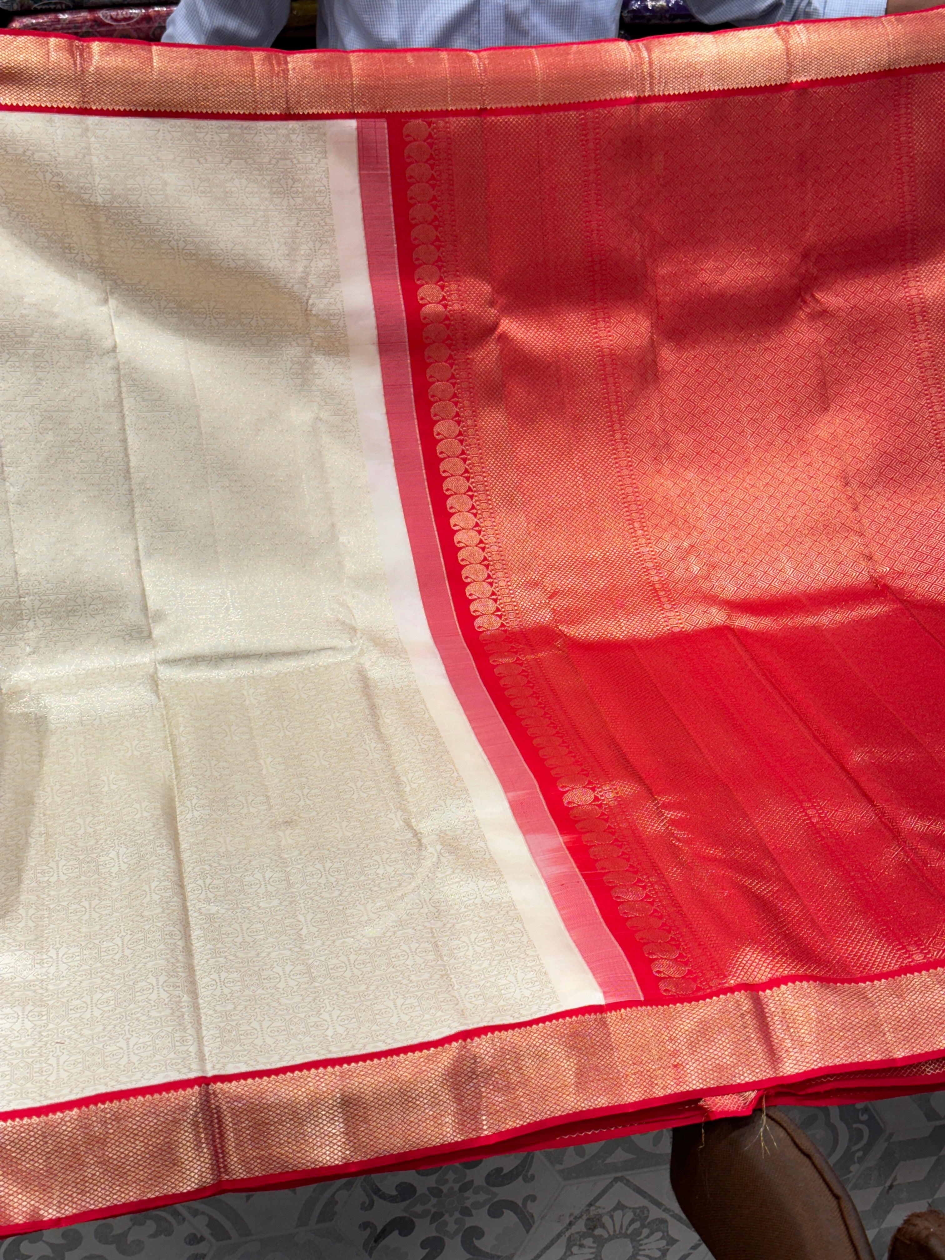 Handloom Silk Red Pallu Kanjivaram