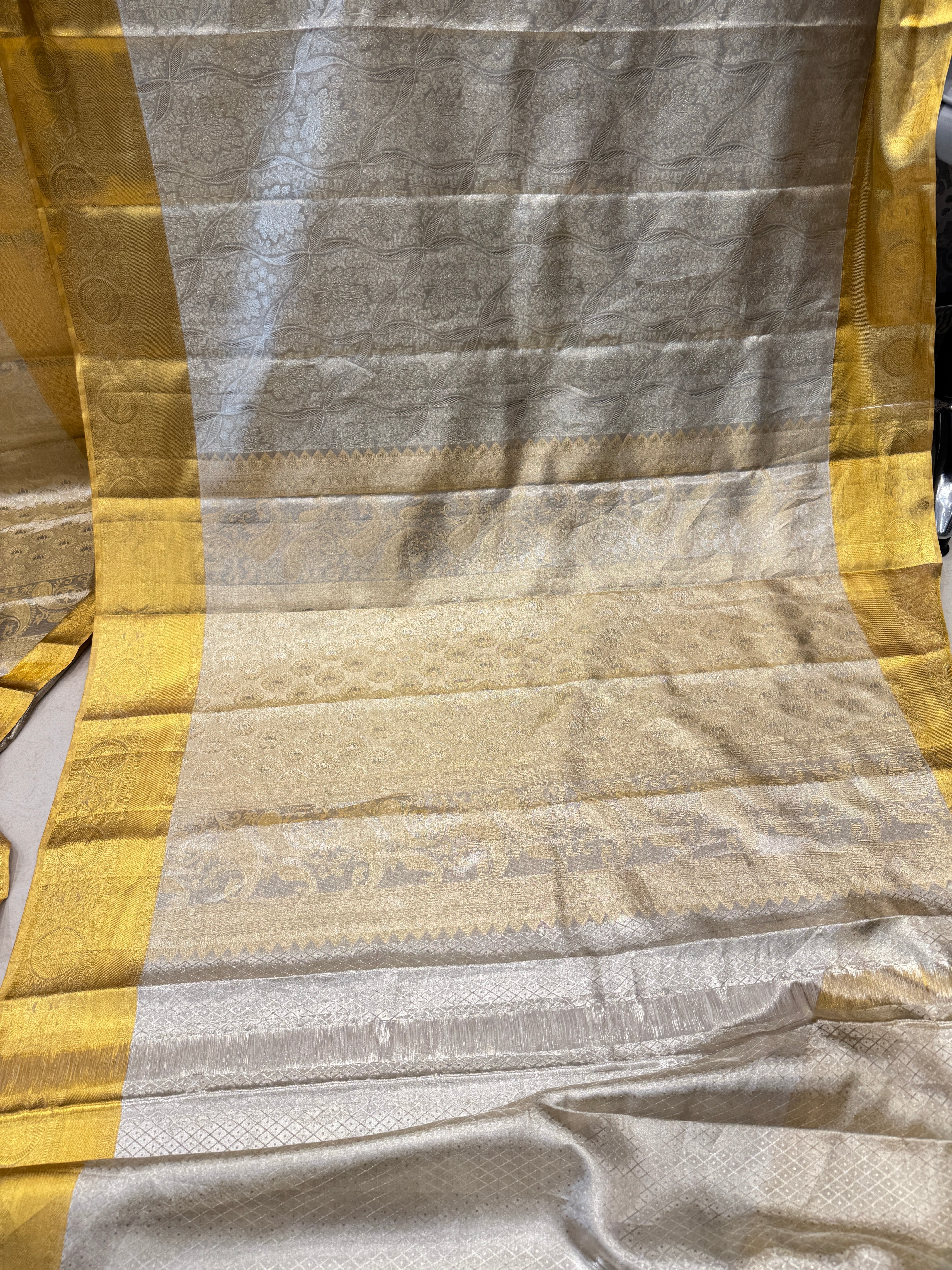 Handloom Tissue Kanjivaram Silk Saree