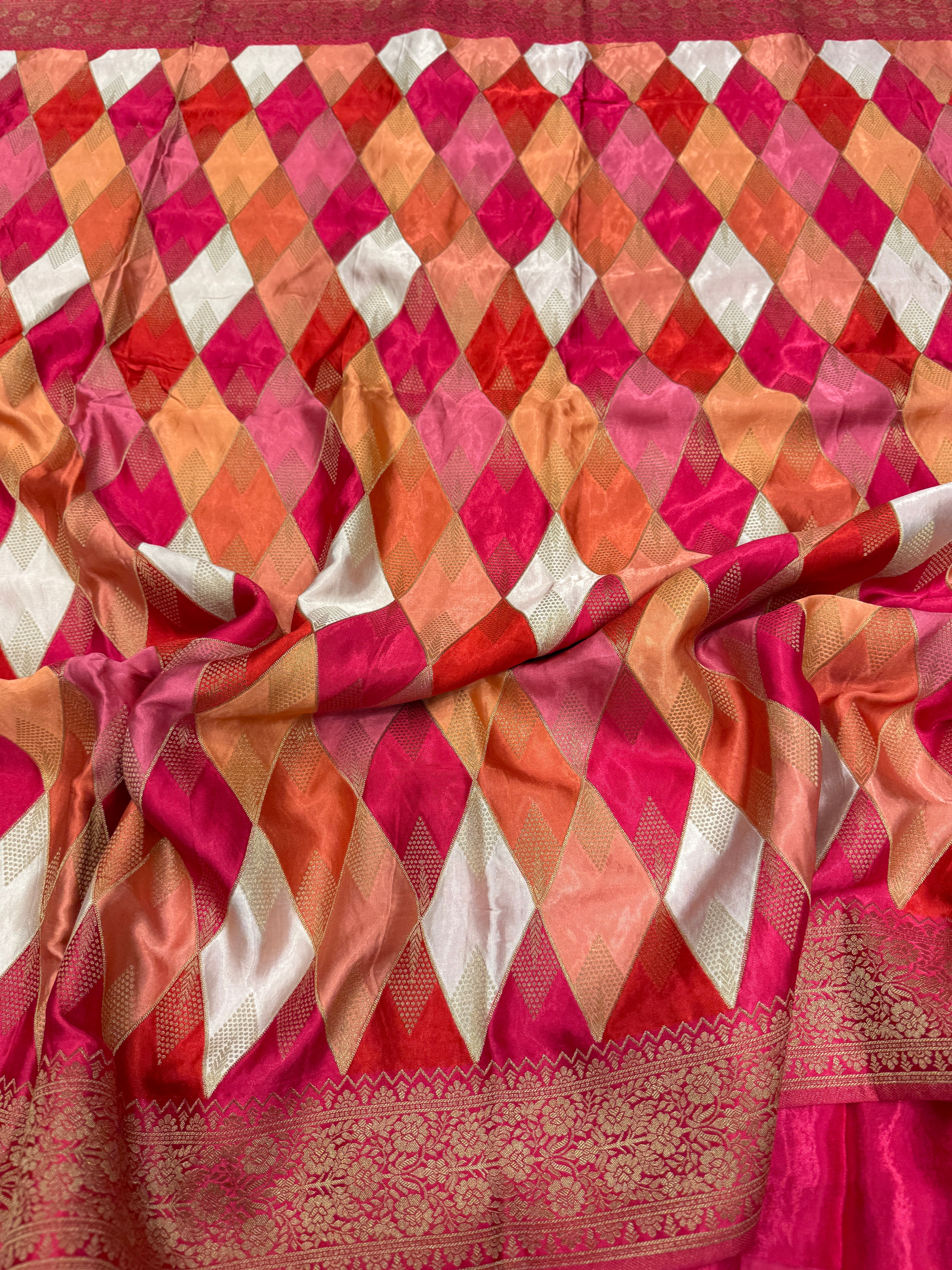 Moti White Contemporary Kaju Katli Design Banarasi Modal Satin Rangkat Saree