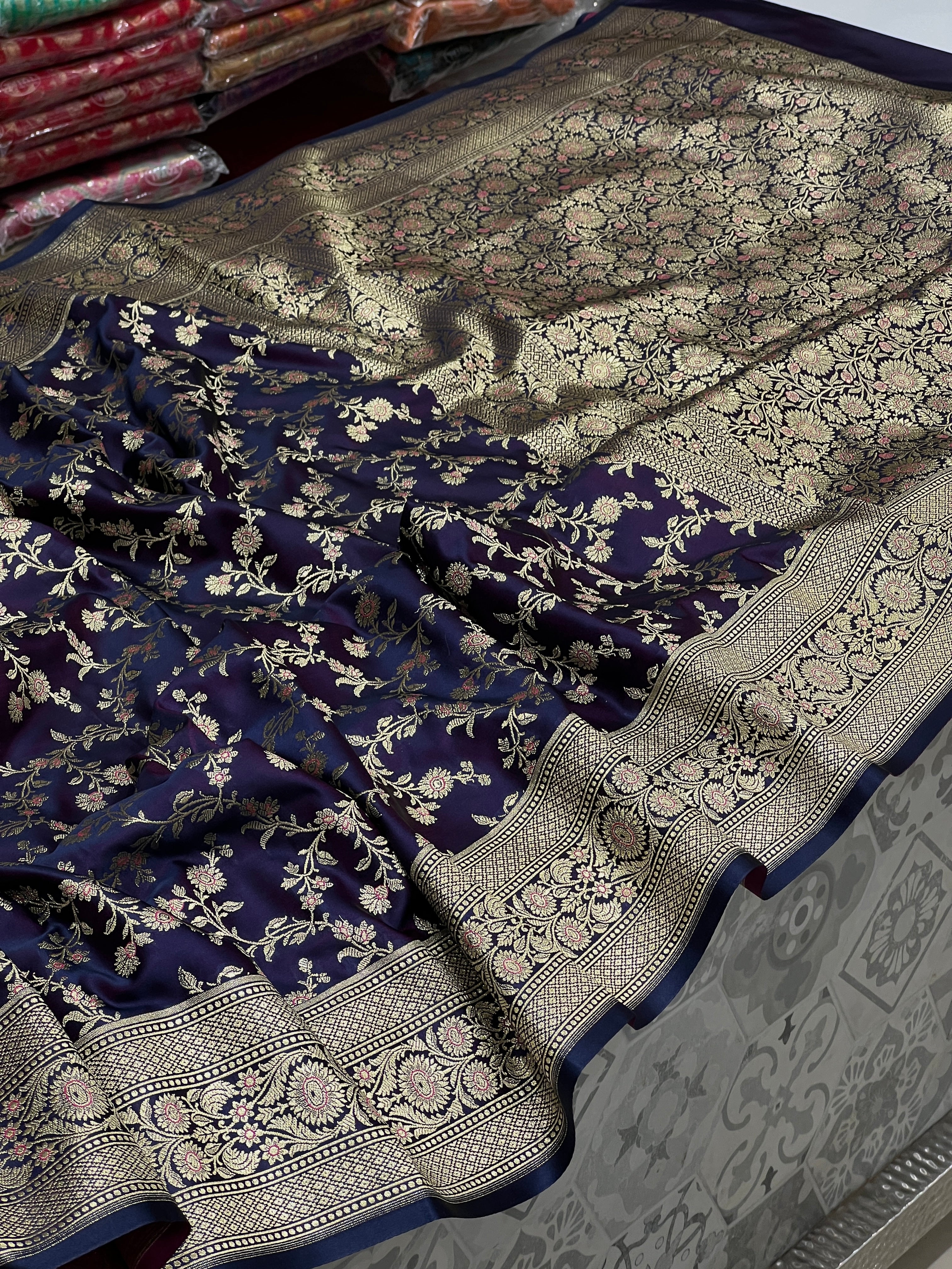 Purple Blue Dhup Chav Jaal Saree